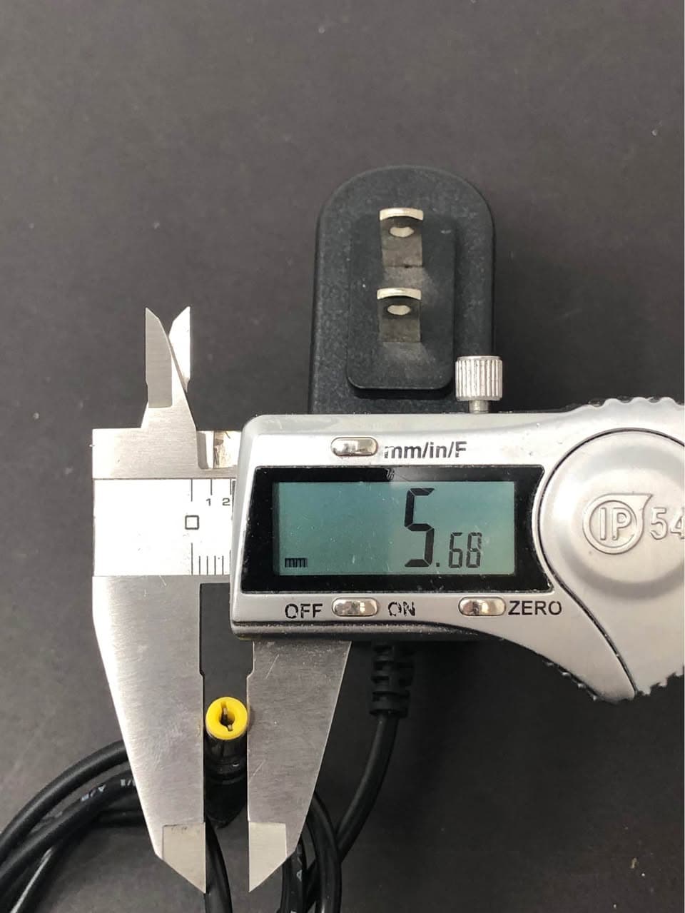 Delta Electronics ADP-15PB 5V 2A Power Adapter Barrel Connector Pre-Owned - Thumbnail 2