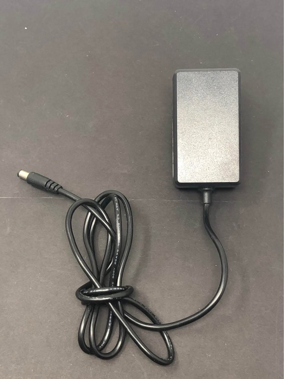 Delta DPS-65VB 12V 3A Switching Power Supply Pre-Owned - Thumbnail 3