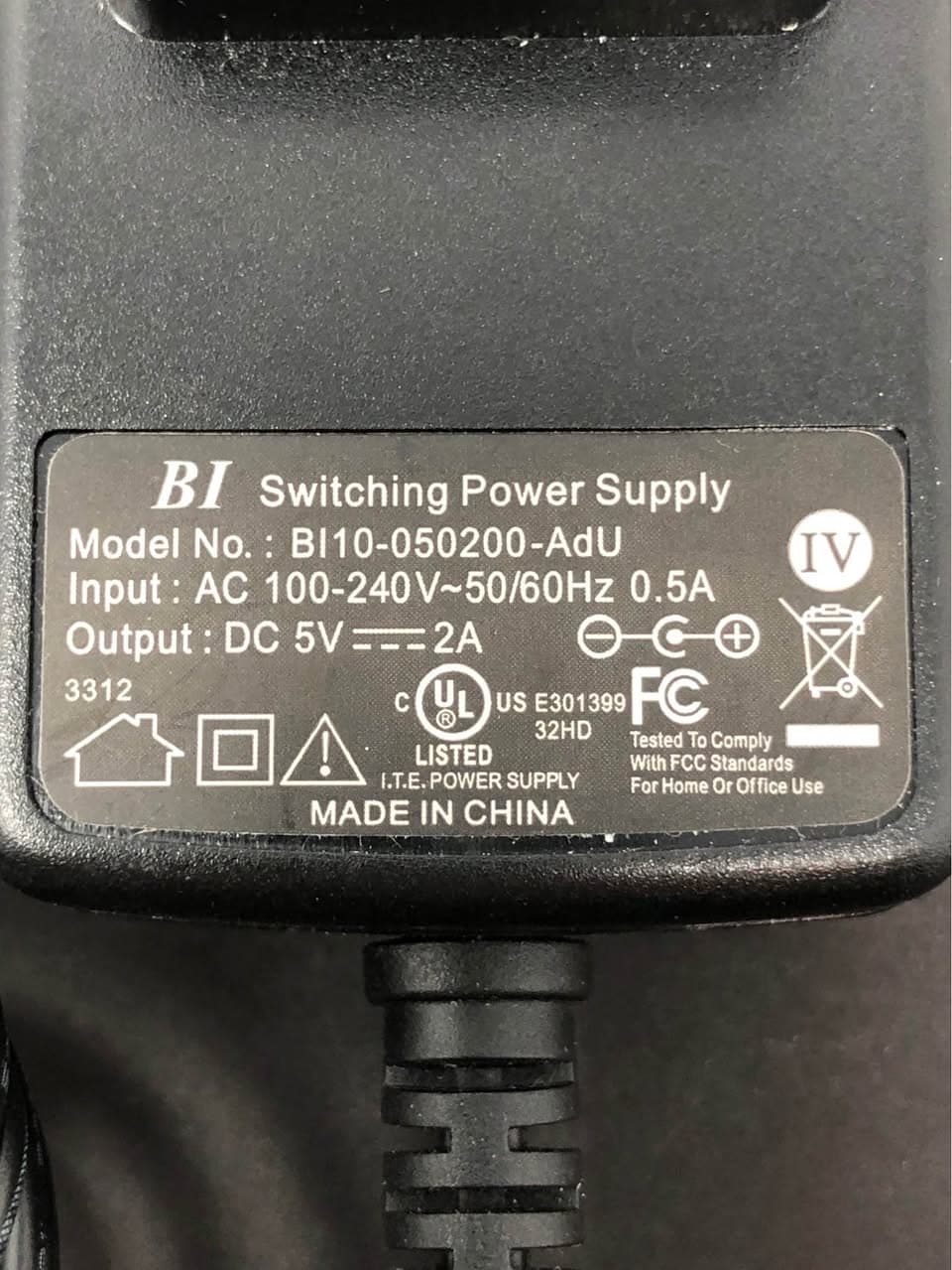 Switching AC Adapter BI10-050200-ADU 5V 2A Barrel 4.94mm Pre-Owned - Thumbnail 4