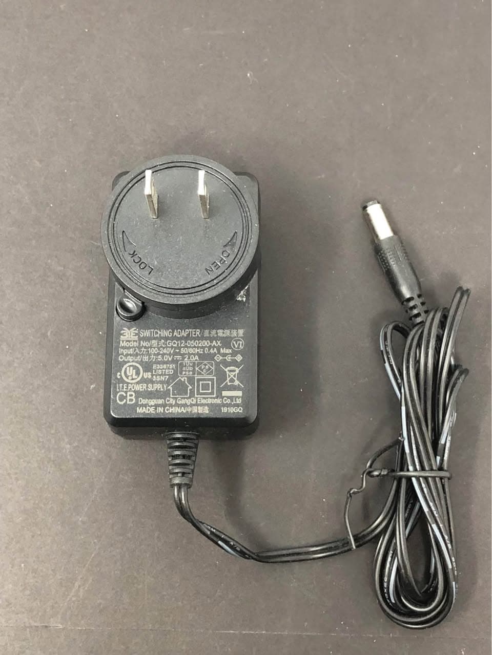 Samsung Fast Charge Adapter EP-TA20JWE 5V 2A MicroUSB Pre-Owned