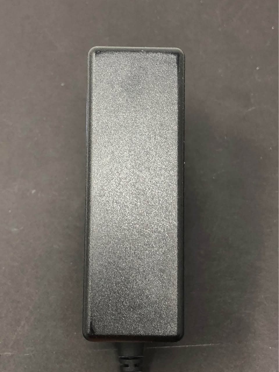 Apple A1202 12V 1.5A AC Power Adapter Pre-Owned - Thumbnail 3