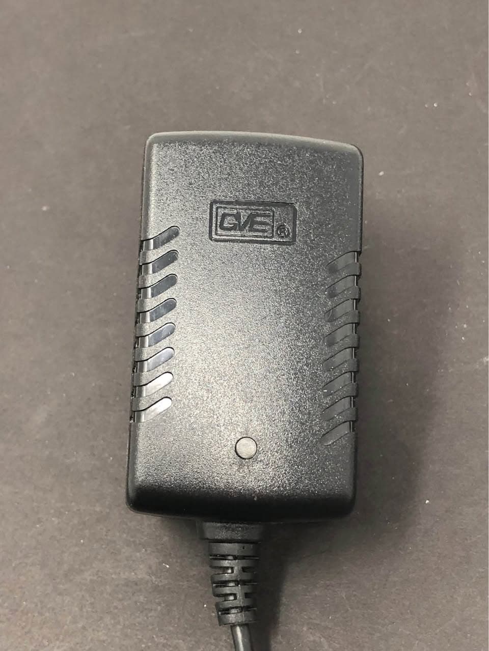 Sony AC-L25B AC Adapter 8.4V 1.7A Pre-Owned - Thumbnail 3