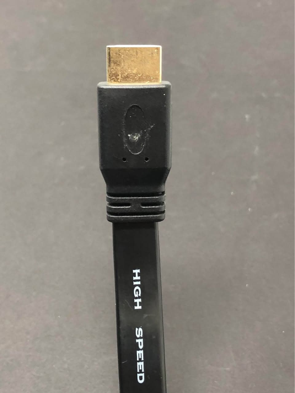 AmazonBasics HDMI to HDMI Cable 1ft Flat High Speed Pre-Owned - Thumbnail 5