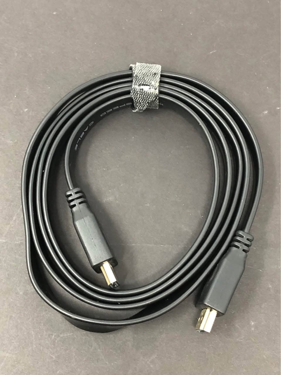 High-Speed HDMI Cable 5 ft Flat with Ethernet Pre-Owned