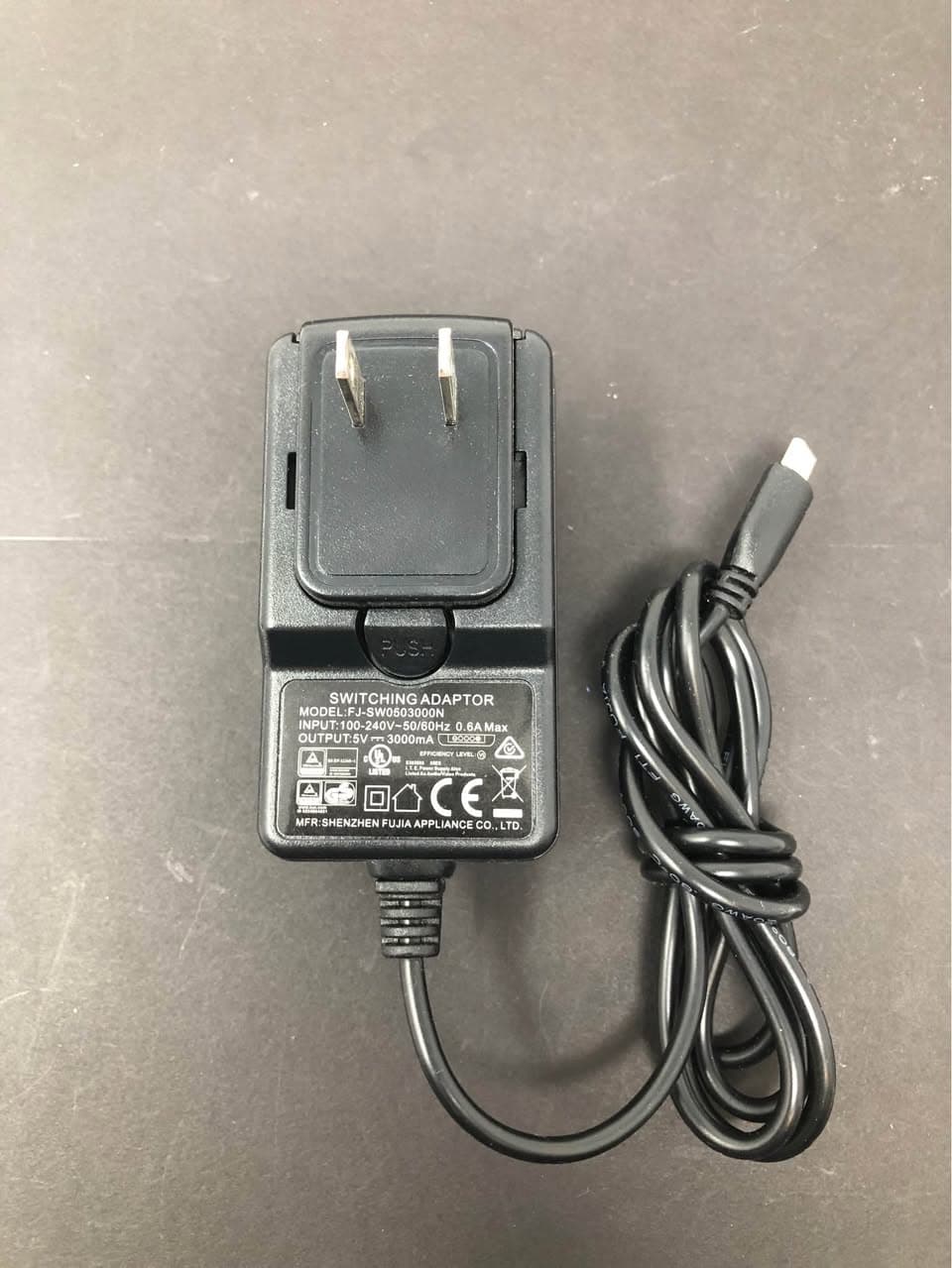 Switching AC/DC Adapter FJ-SW050300N 5V 3A Micro USB Pre-Owned