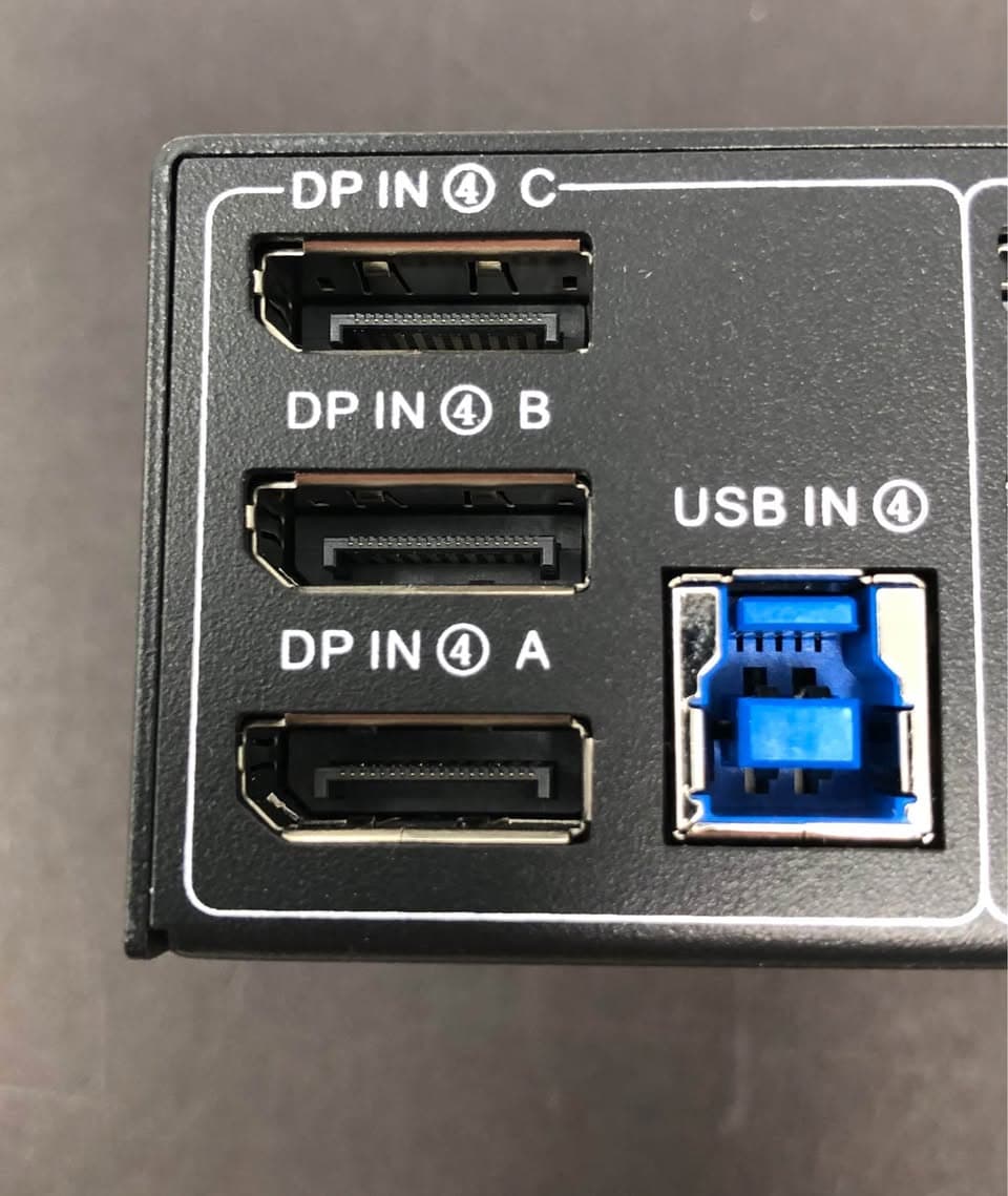 CKLau 4x3 Triple Monitor KVM Switch 8K@60Hz 4K@144Hz Pre-Owned - Thumbnail 7