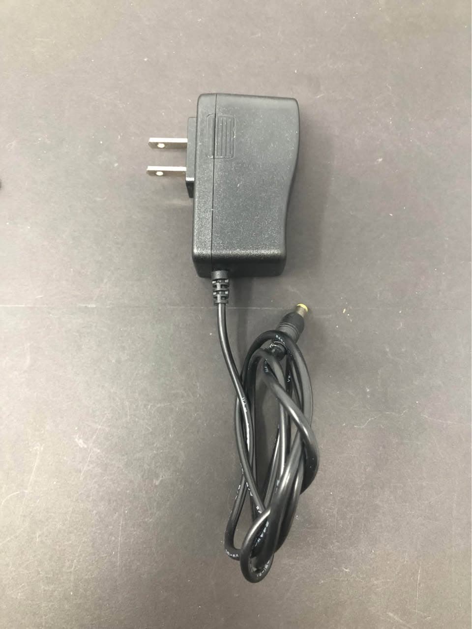 Delta Electronics ADP-15PB 5V 2A Power Adapter Barrel Connector Pre-Owned - Thumbnail 4