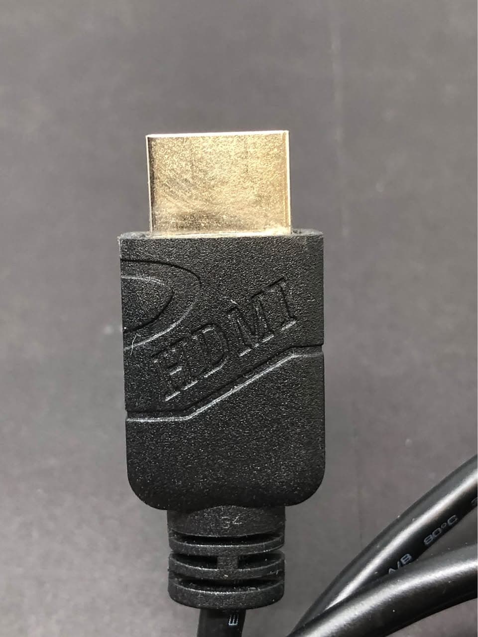 AmazonBasics HDMI to HDMI Cable 6ft 4K 18Gbps Pre-Owned - Thumbnail 3