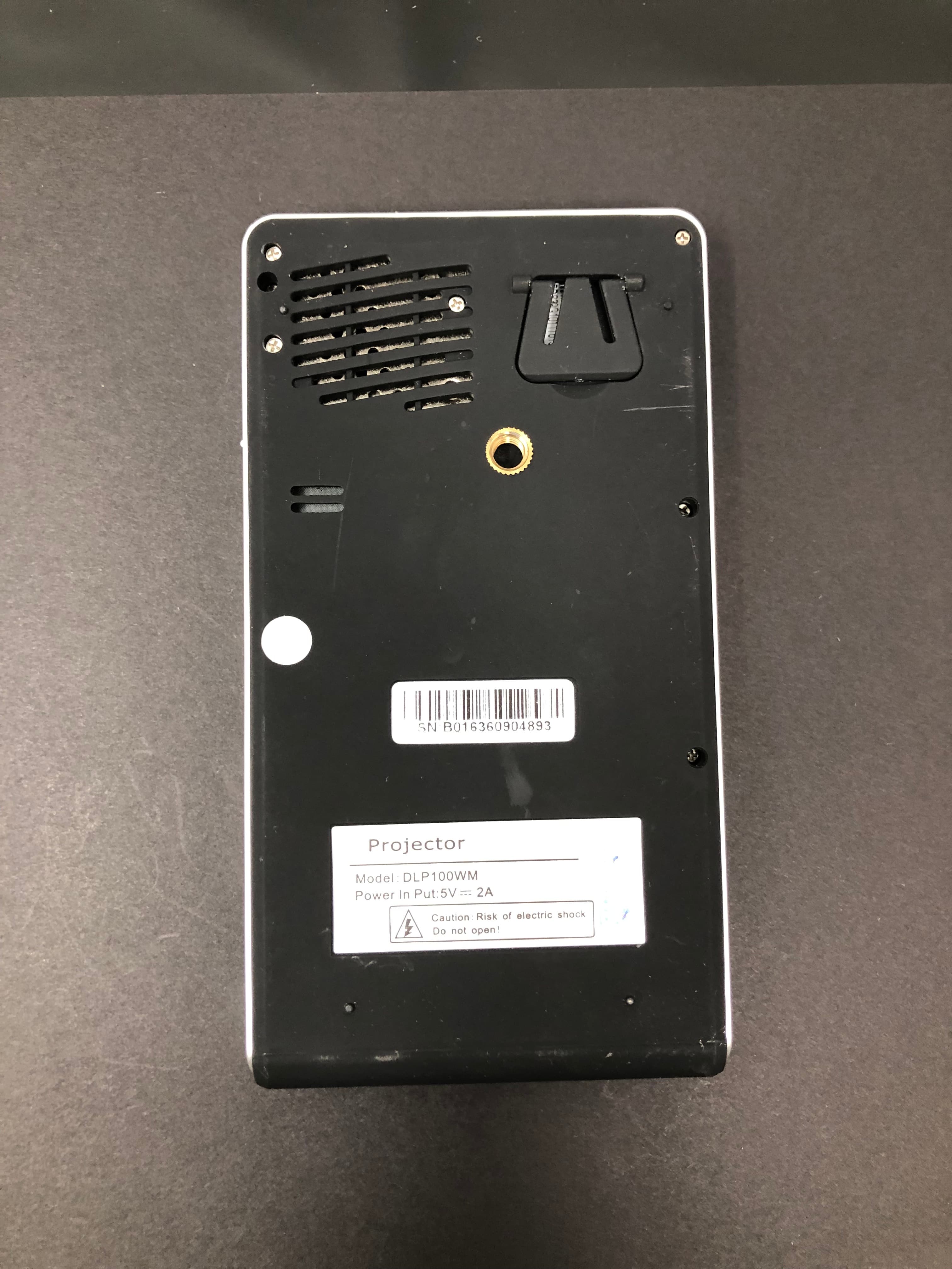 DLP100WM Mini Projector DLP Technology Portable Pre-Owned - Thumbnail 3