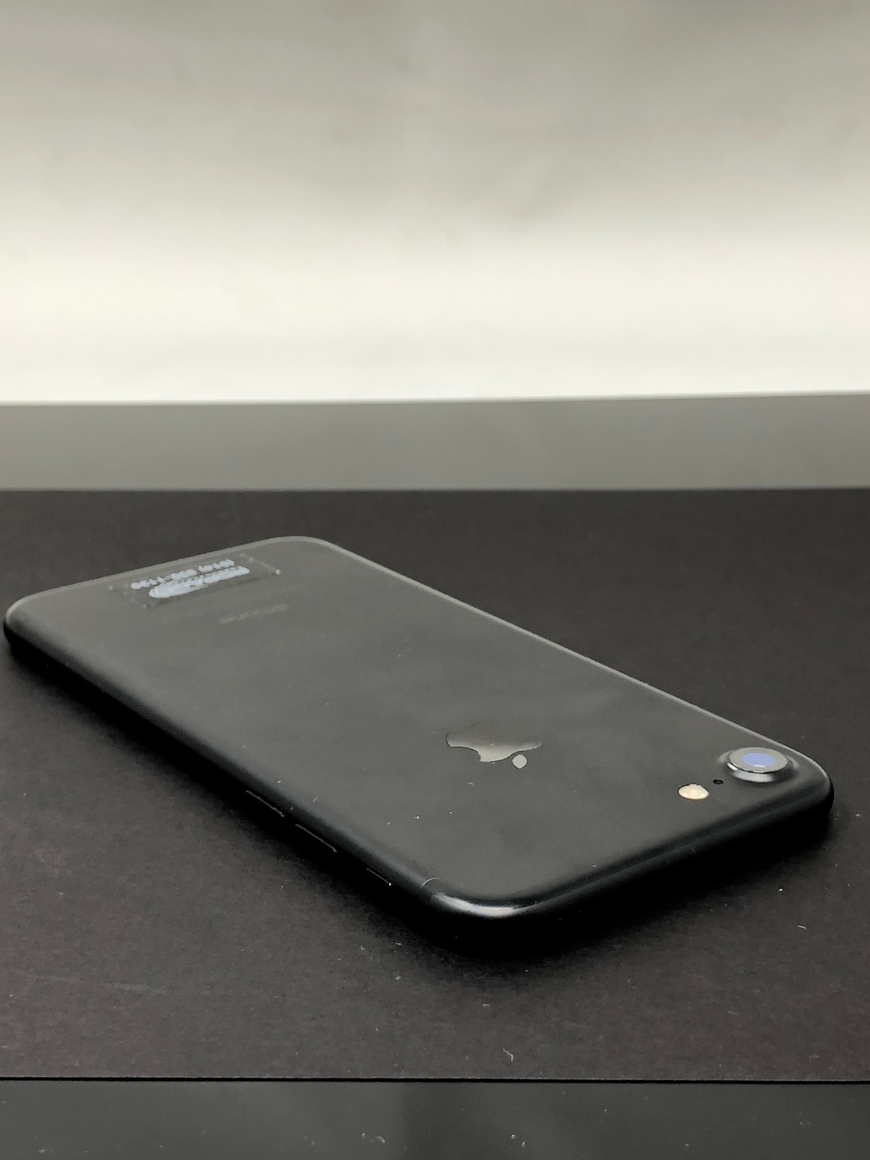 iPhone 7 32GB Black Pre-Owned Reliable Smartphone - Thumbnail 6