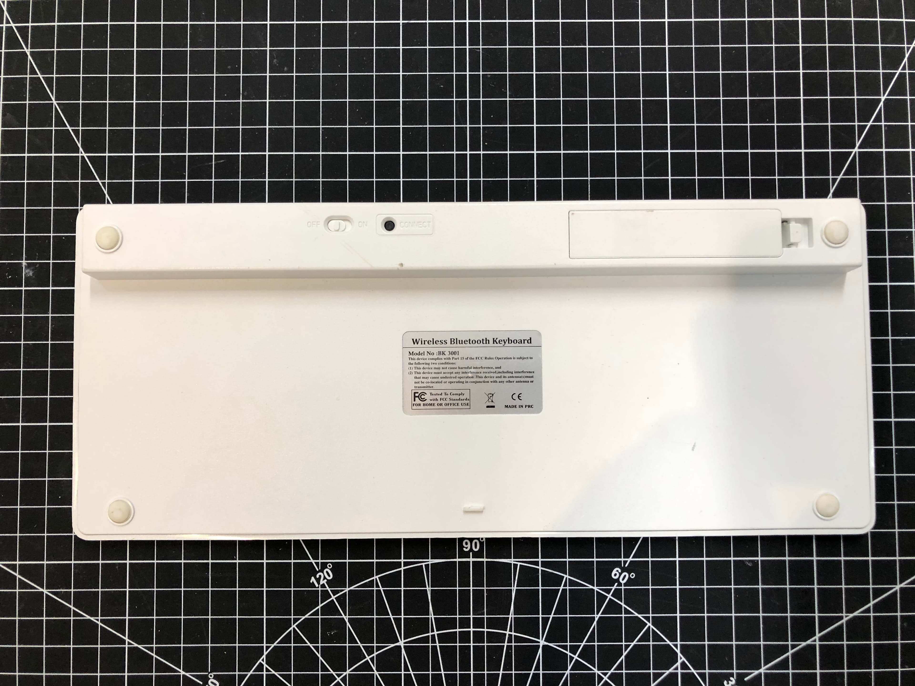 Wireless Bluetooth Keyboard BK3001 Pre-Owned - Thumbnail 4
