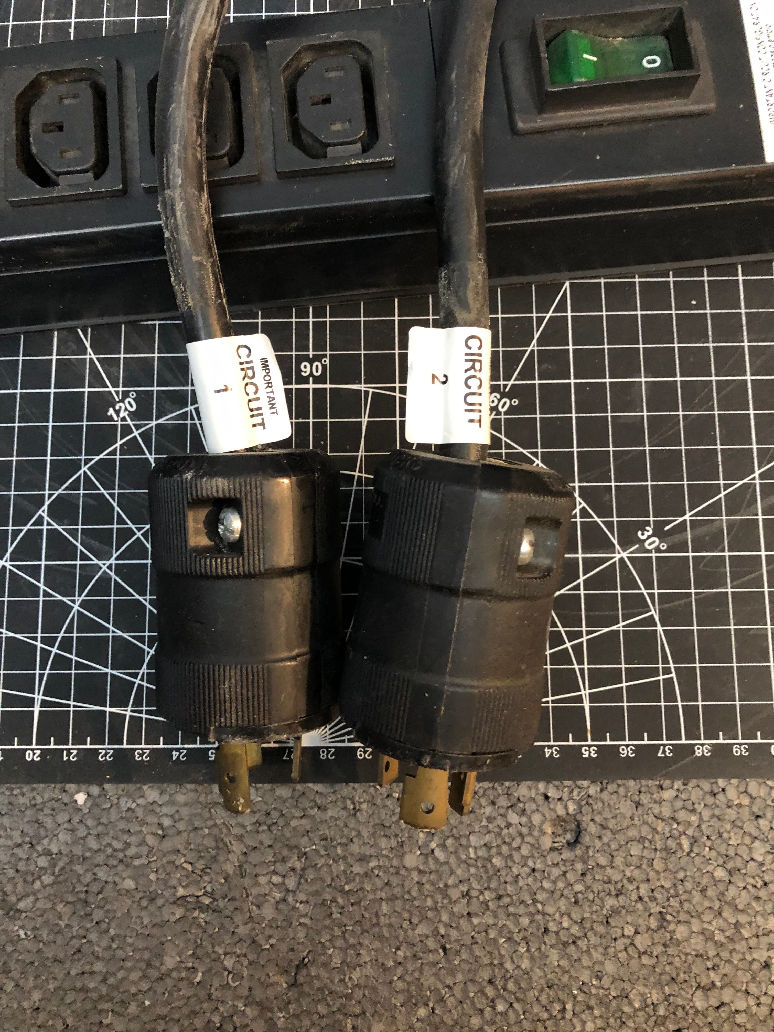 Wright Line LPS722C 20-Outlet Power Strip Black Pre-Owned - Thumbnail 7