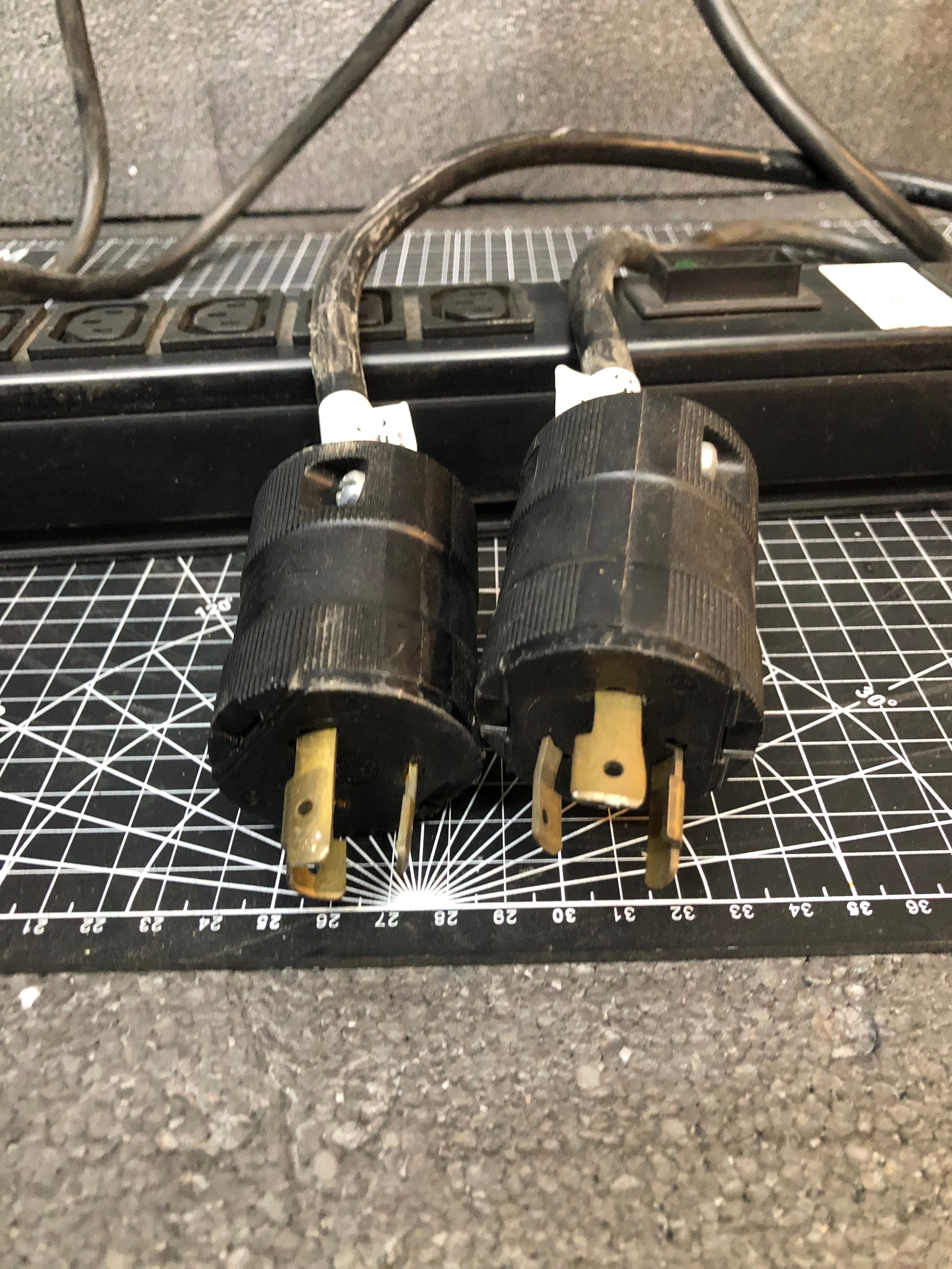 Wright Line LPS722C 20-Outlet Power Strip Black Pre-Owned - Thumbnail 8