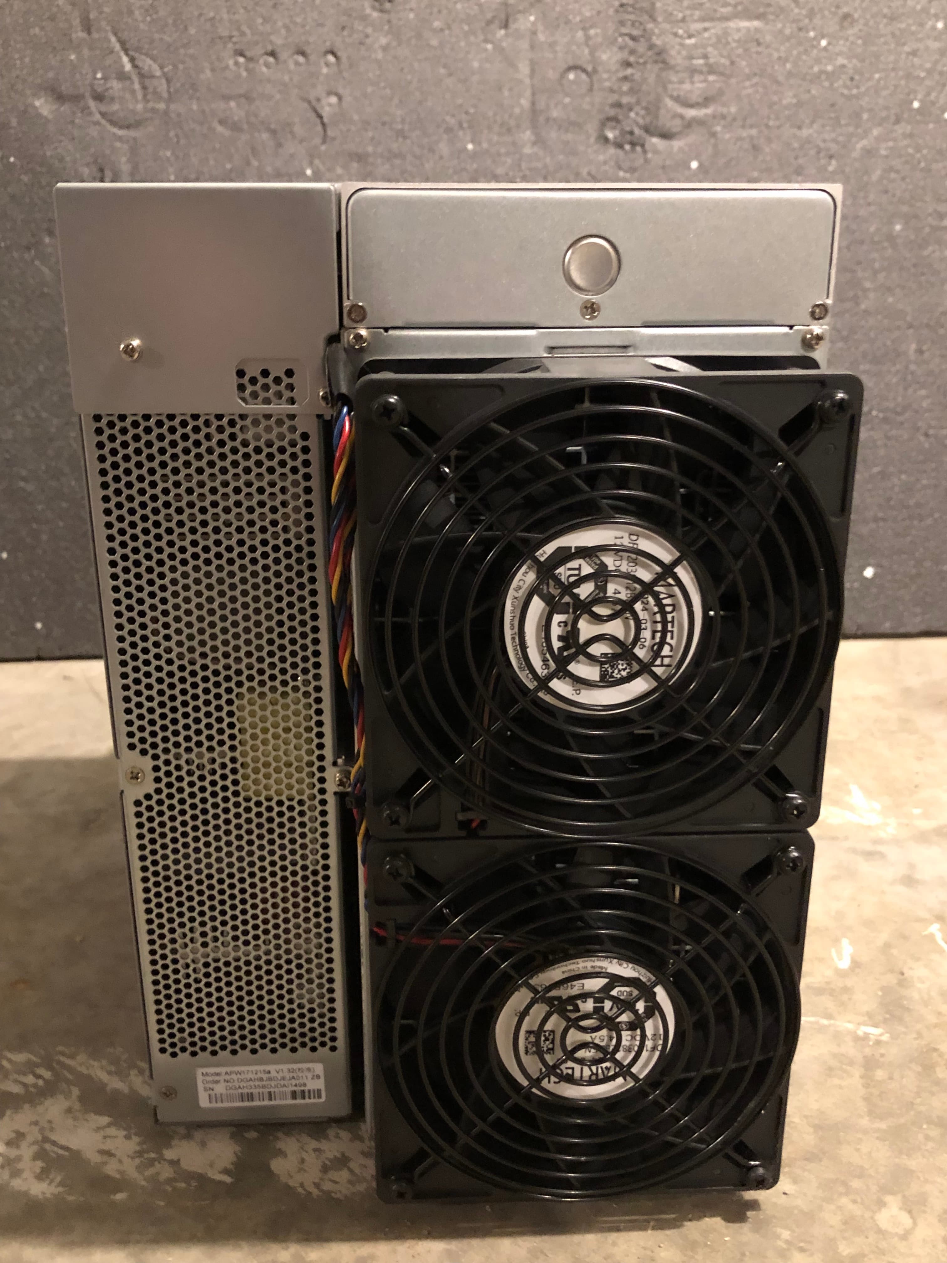 Antminer KS5 21T Crypto Miner Pre-Owned - Thumbnail 6