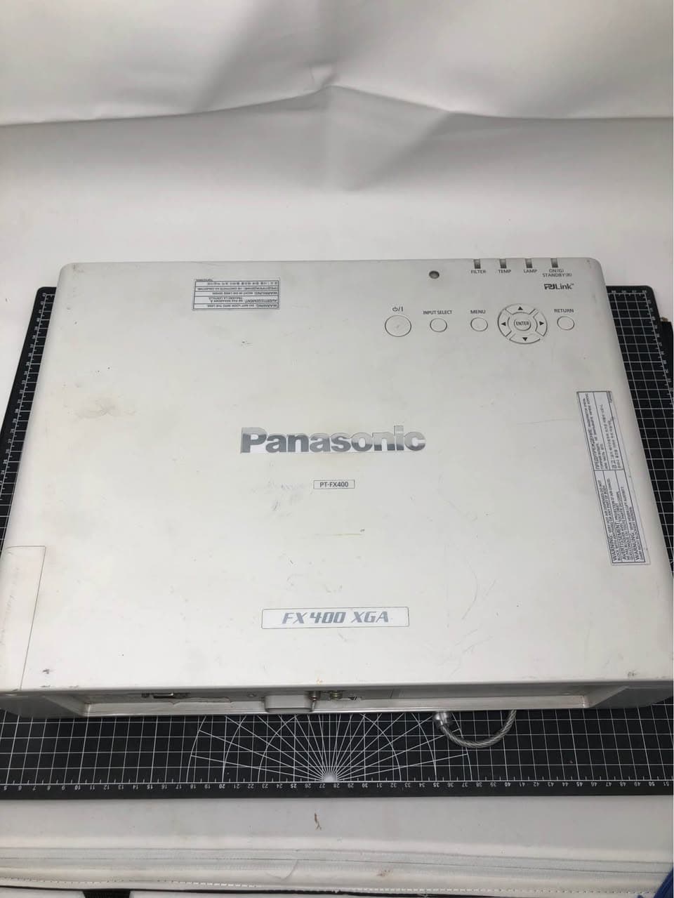 Panasonic PT-FX400U LCD Projector FX400 XGA Pre-Owned