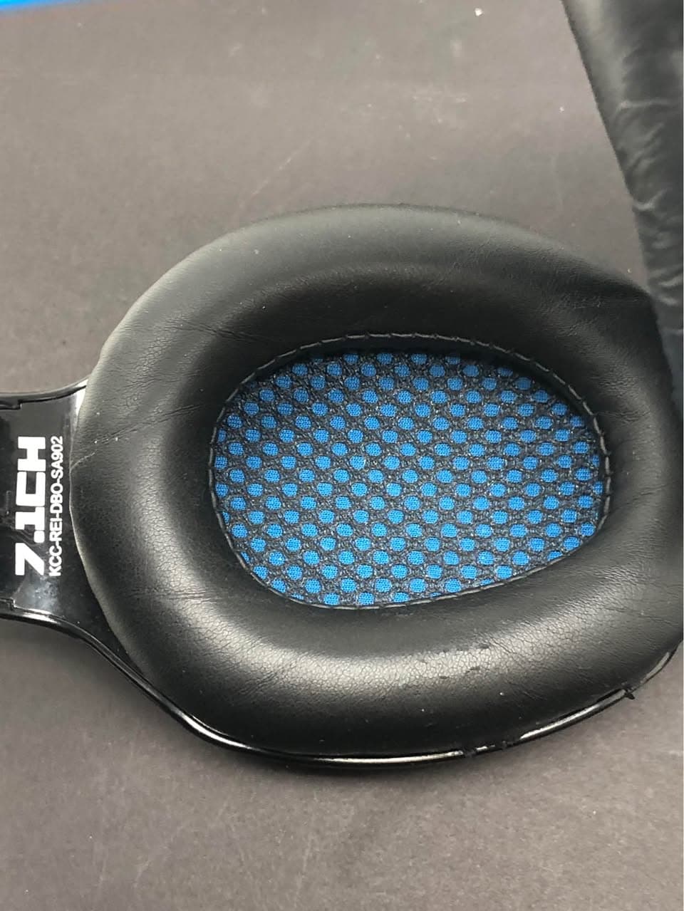 SADES SA902 USB 7.1 Surround Sound Gaming Headset Black Blue Pre-Owned - Thumbnail 6