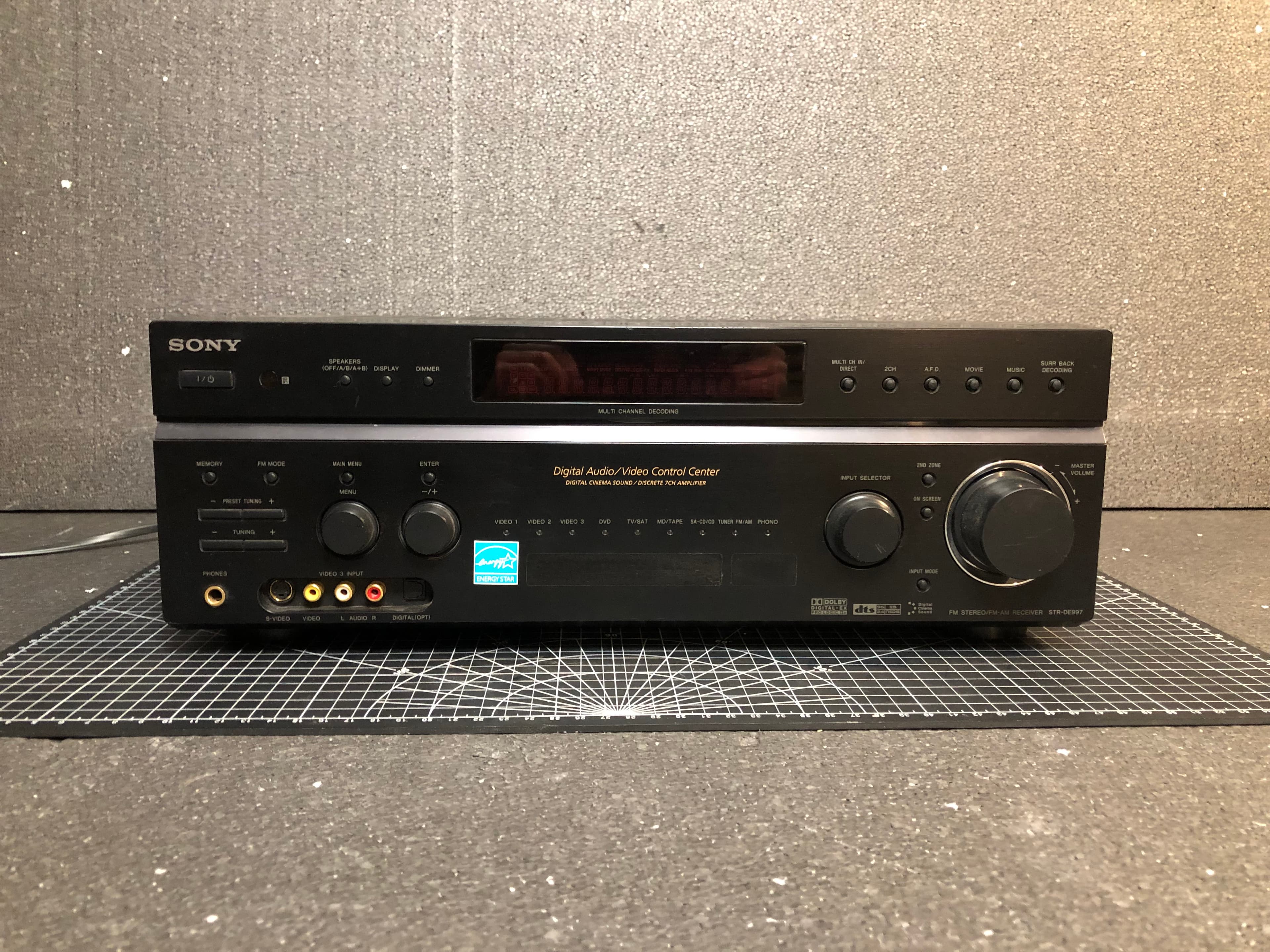 Sony STR-DE997 FM Stereo AM/FM Receiver 120V 60Hz 420VA Pre-Owned