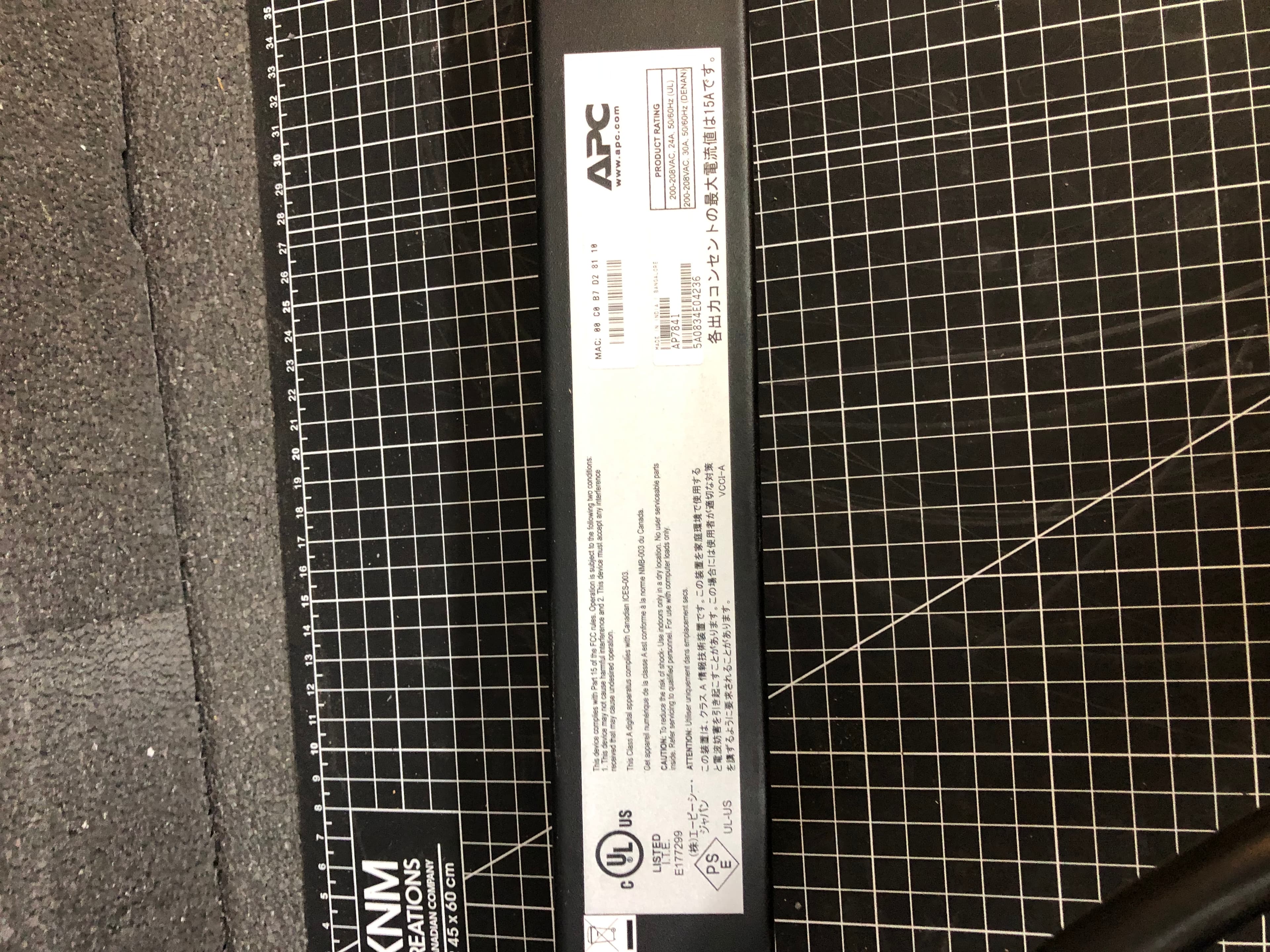 APC AP8853 Metered Rack PDU 20 Outlets Pre-Owned - Thumbnail 6