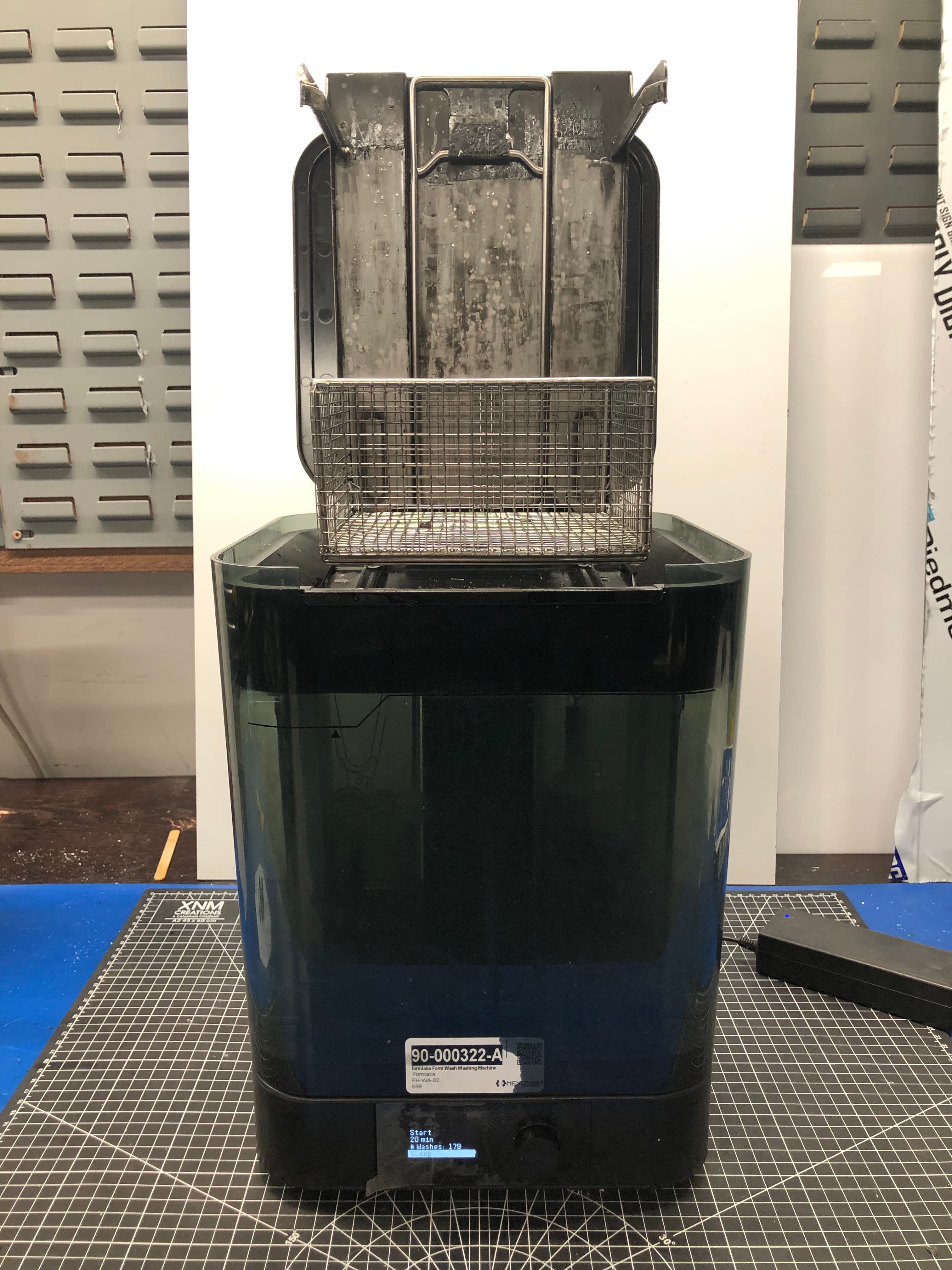 Formlabs Form Wash 3D Printer Cleaning Machine Pre-Owned - Thumbnail 6