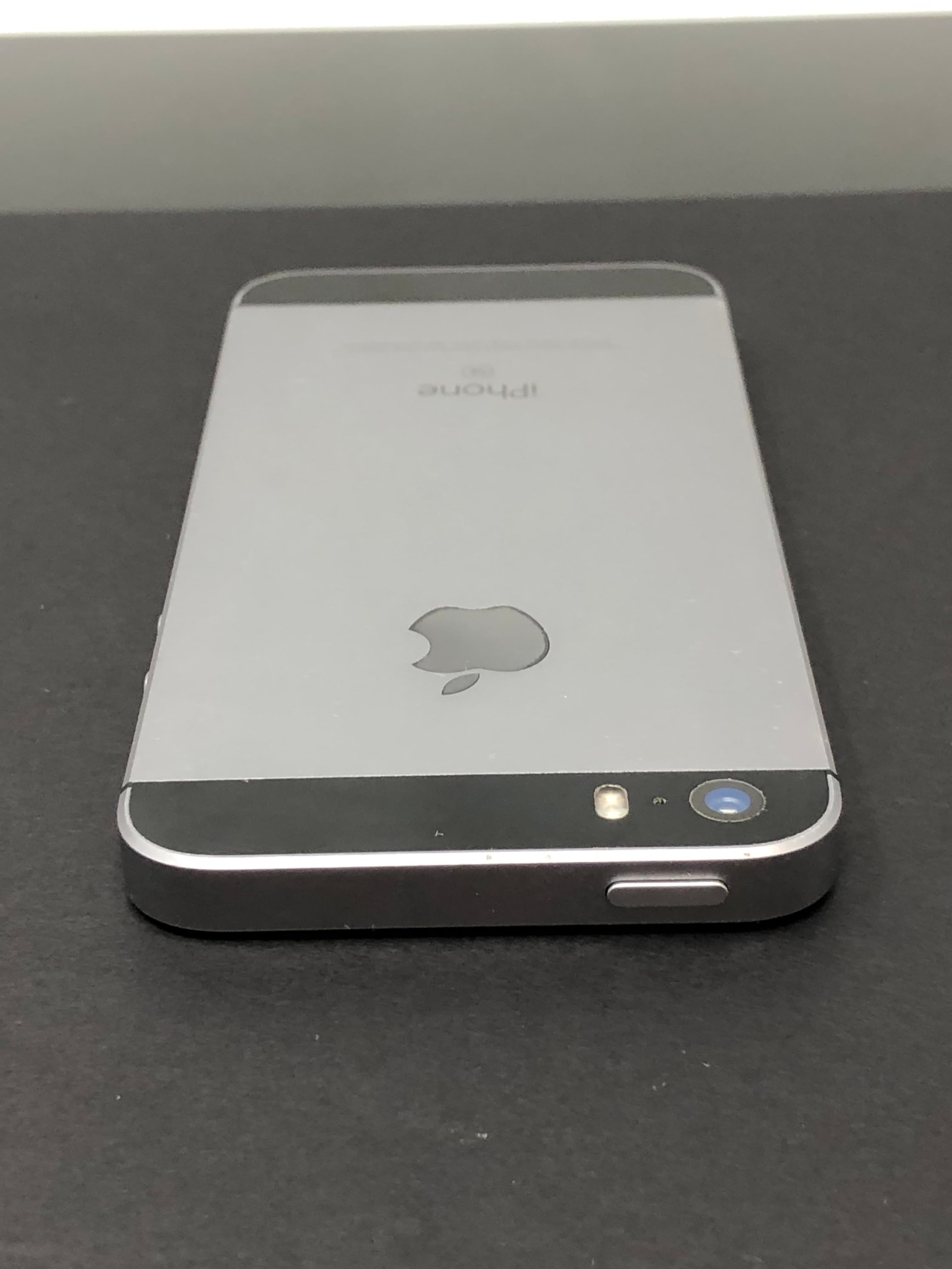 Apple iPhone SE 16GB Space Gray Unlocked Pre-Owned - Thumbnail 4
