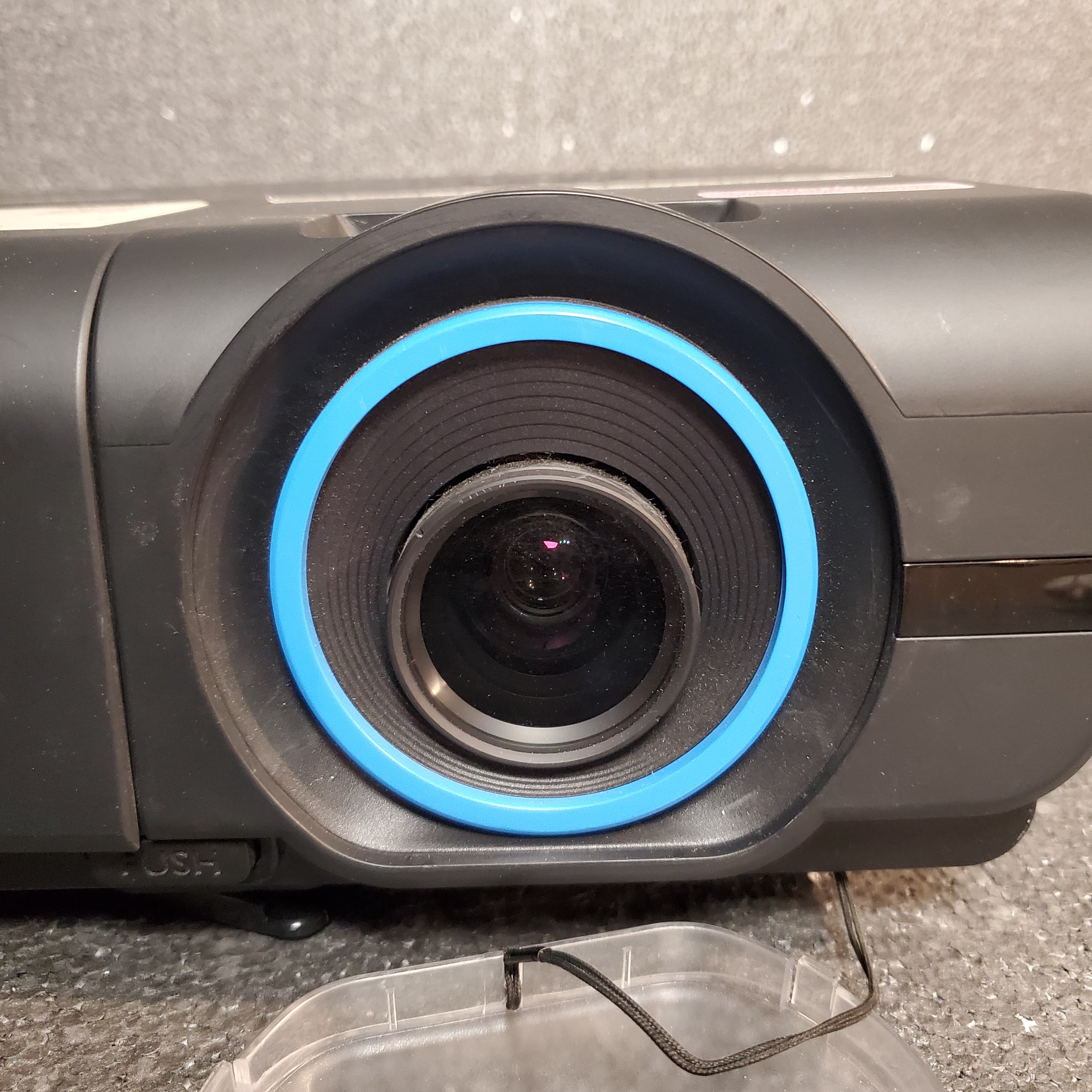 InFocus IN3134a Projector 3000 Lumens 1080p HDMI VGA Pre-Owned - Thumbnail 2