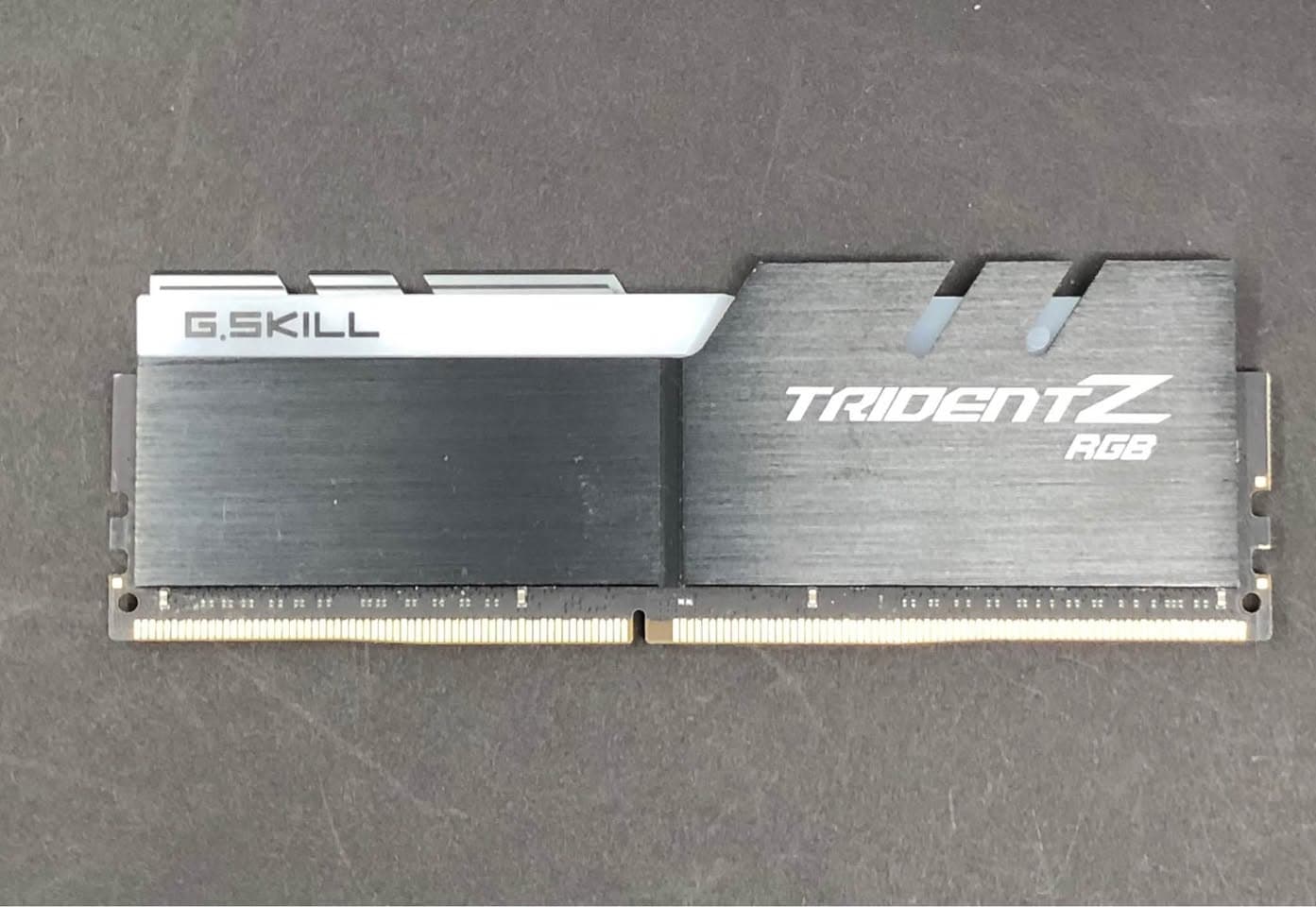 G.SKILL TridentZ RGB 16GB DDR4 3200MHz Intel XMP 2.0 Pre-Owned - Thumbnail 2