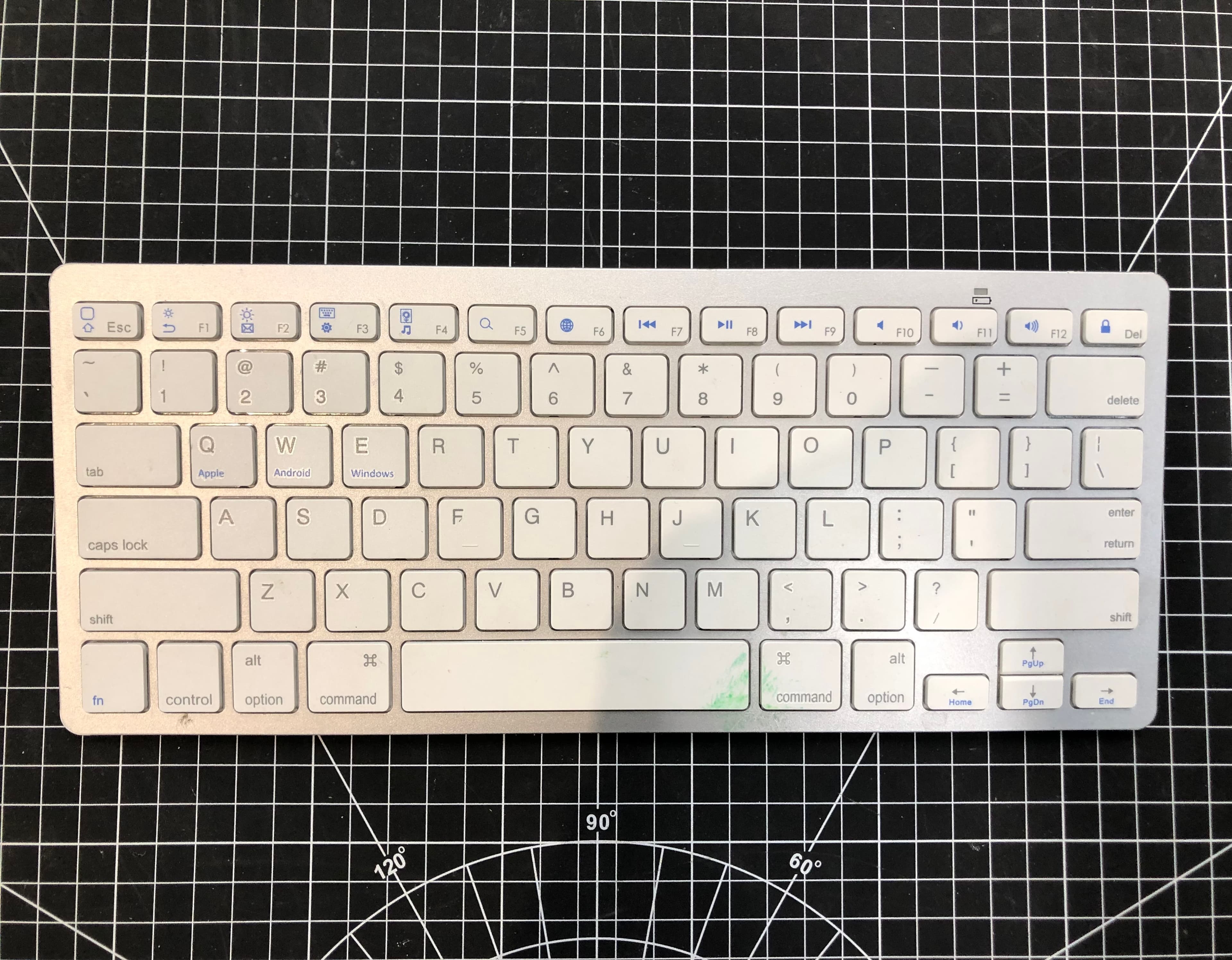 Wireless Bluetooth Keyboard BK3001 Pre-Owned
