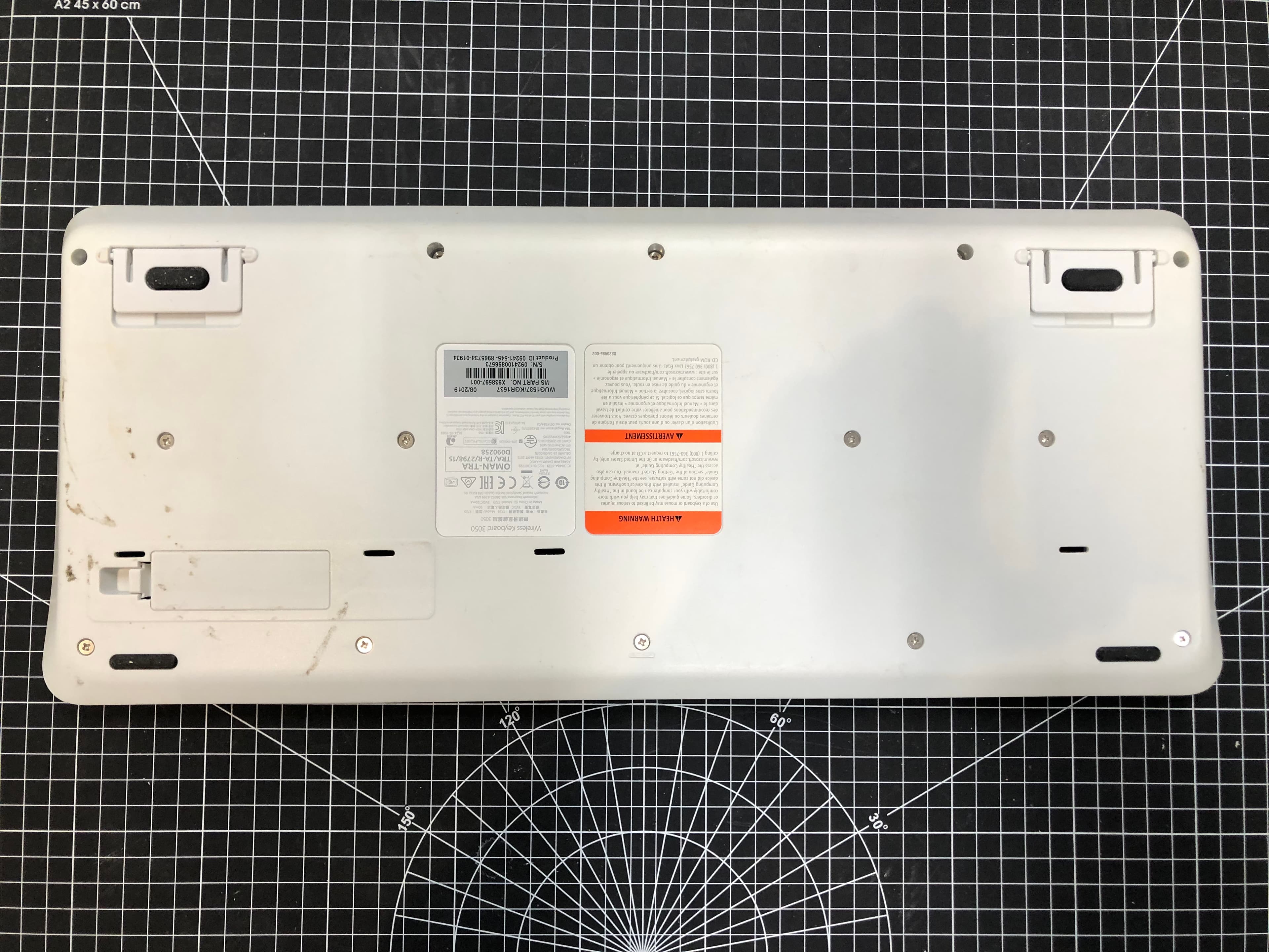 Microsoft Wireless Keyboard 3050 Pre-Owned - Thumbnail 4