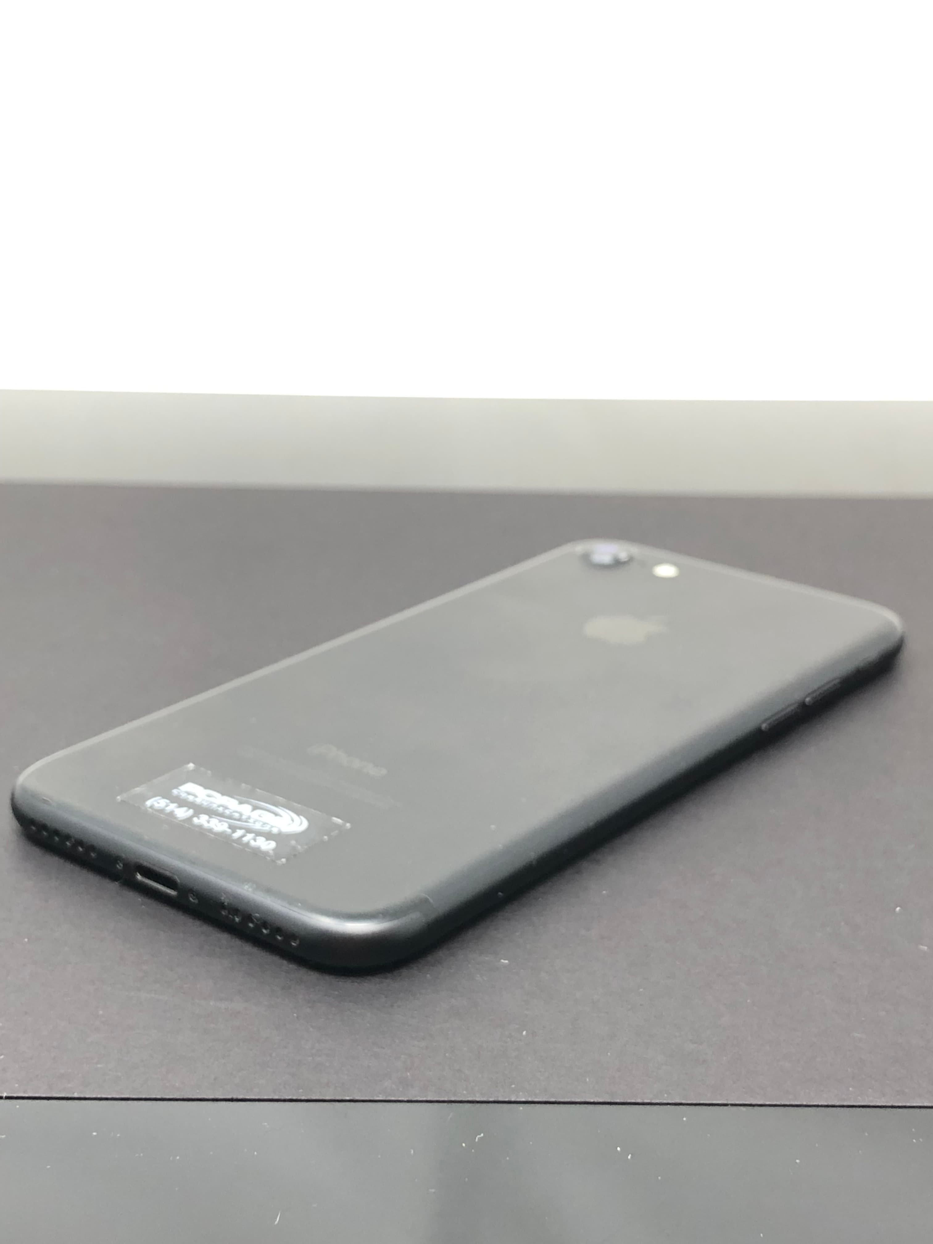 iPhone 7 32GB Black Pre-Owned Reliable Smartphone - Thumbnail 4