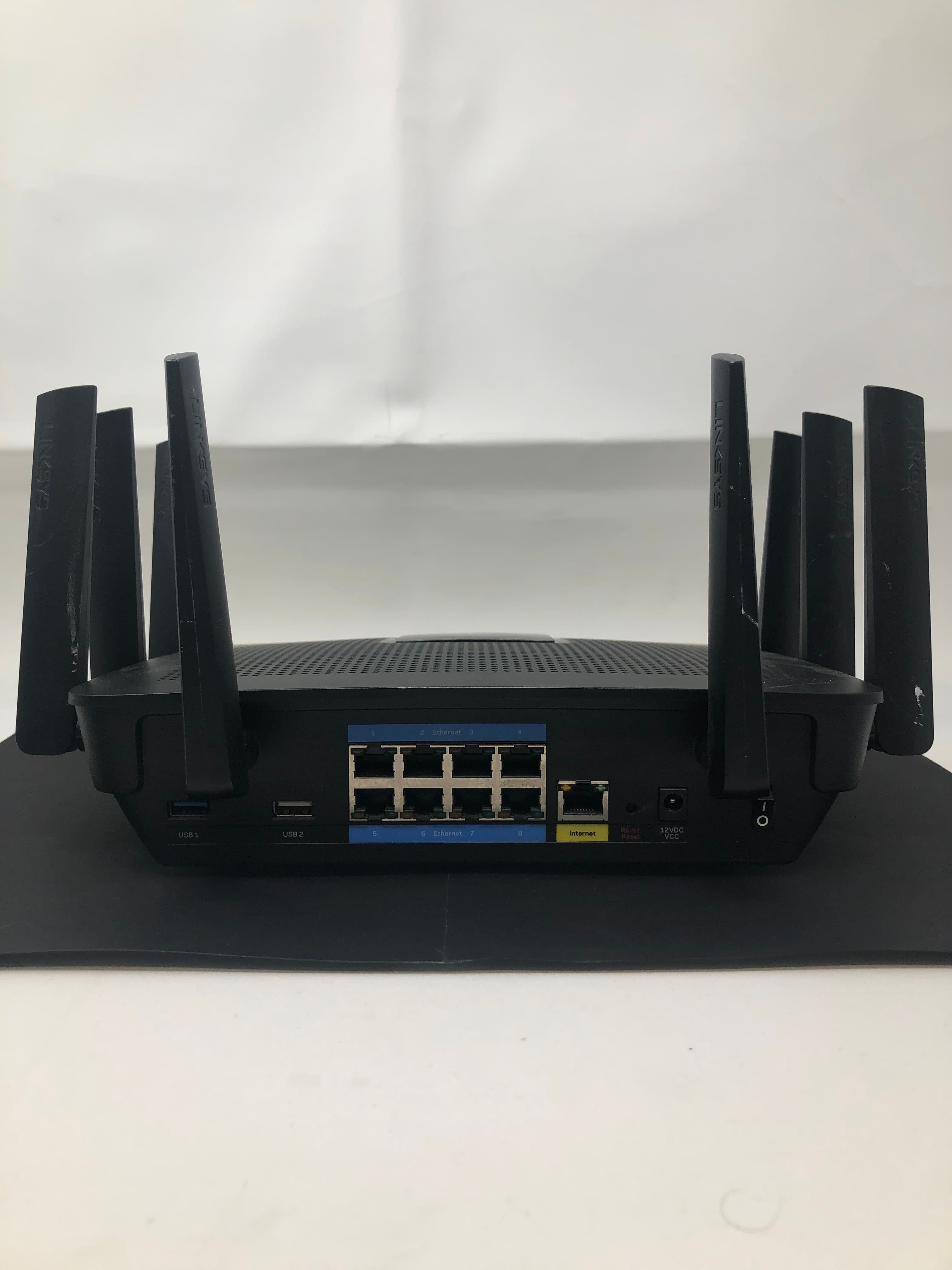 Linksys EA9500 Dual-Band Router 5.3 Gbps 8 Port MU-MIMO Pre-Owned - Thumbnail 4
