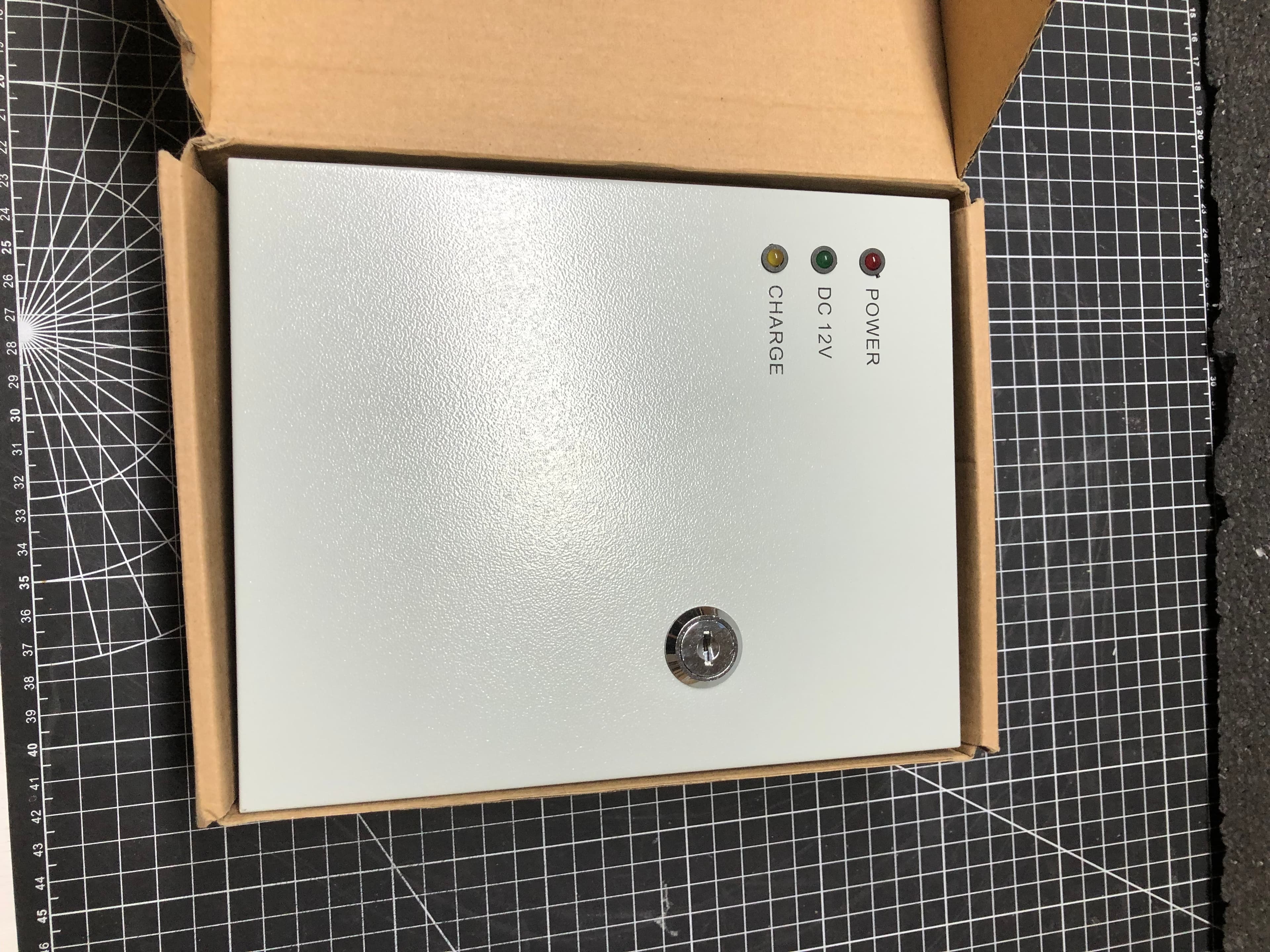 PS08 Switching Power Supply with Battery Backup (12V/3A) - Like New Condition  - Thumbnail 8