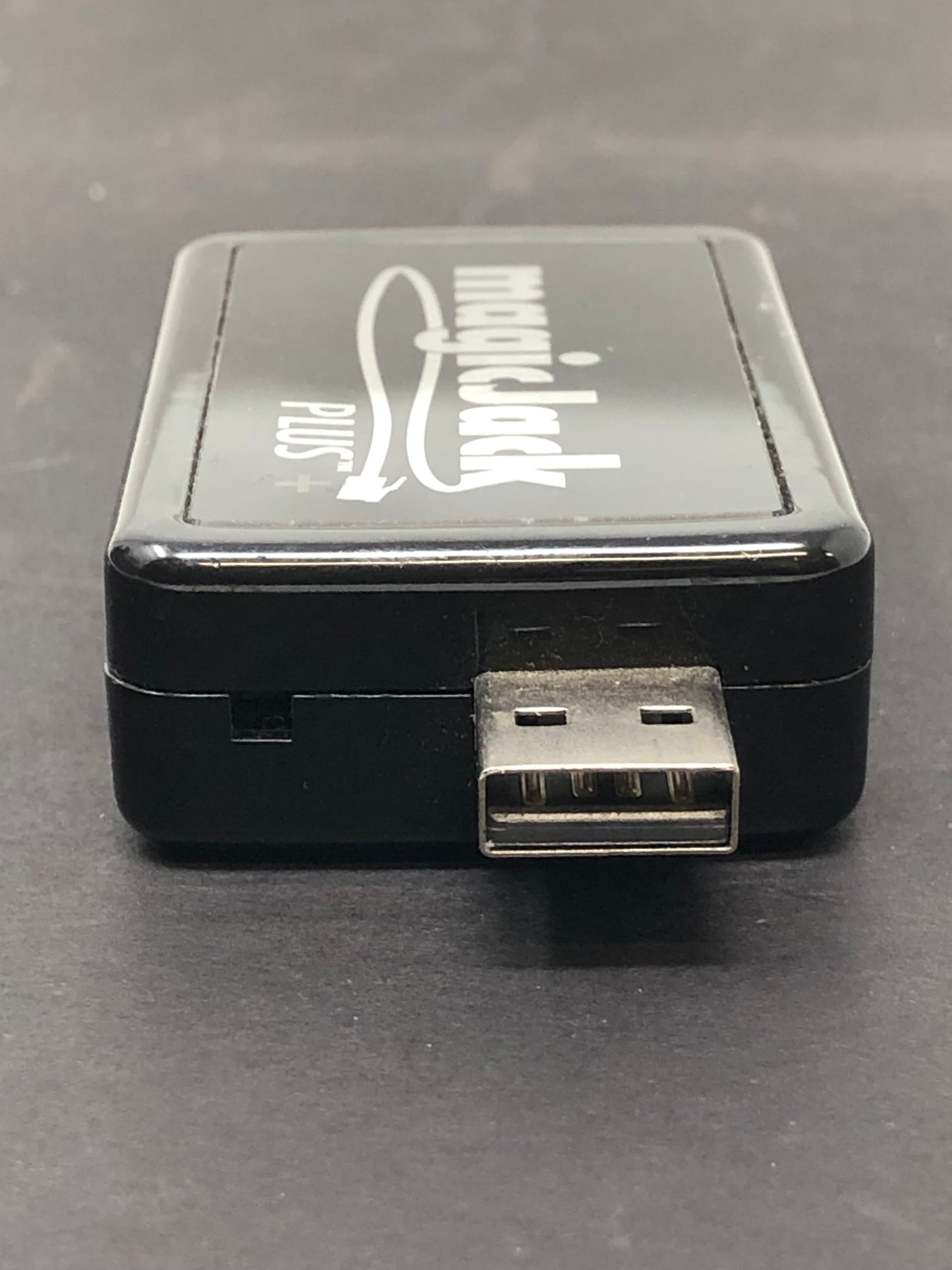 MagicJack Plus VoIP Phone Adapter with USB Port Pre-Owned - Thumbnail 4