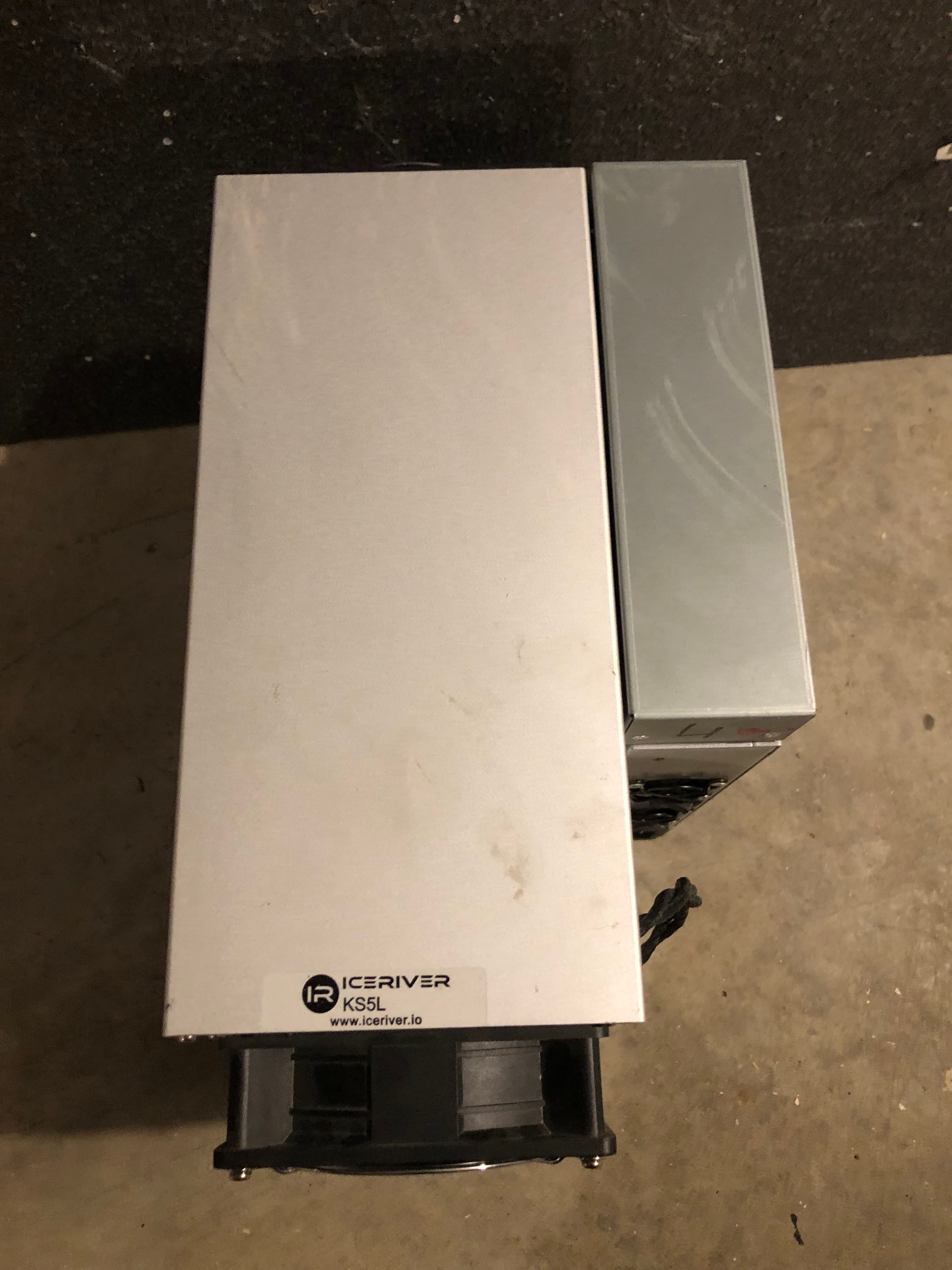 iCeriver KS5L Mining Rig Pre-Owned - Thumbnail 3