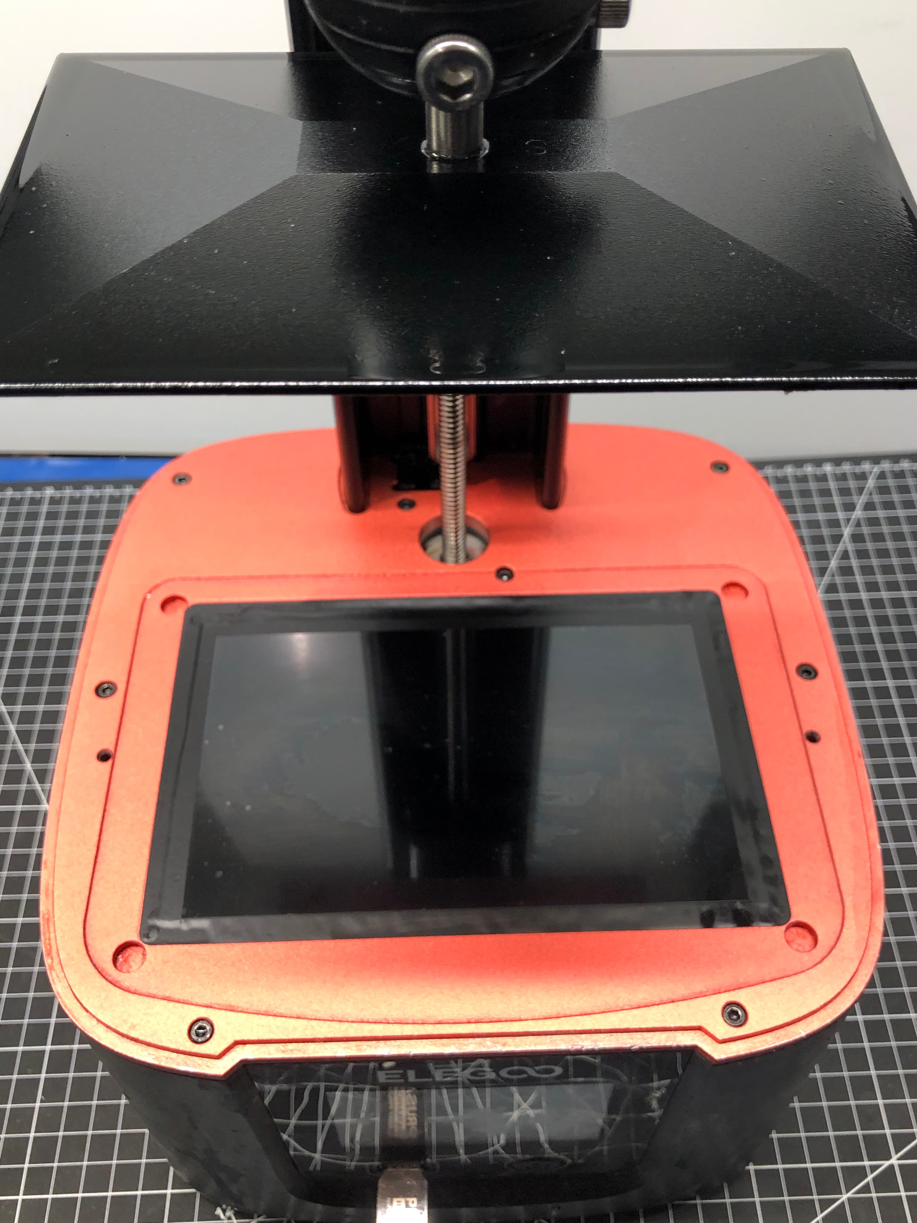 ELEGOO Mars 3 3D Printer 227x227x438.5mm Pre-Owned - Thumbnail 9