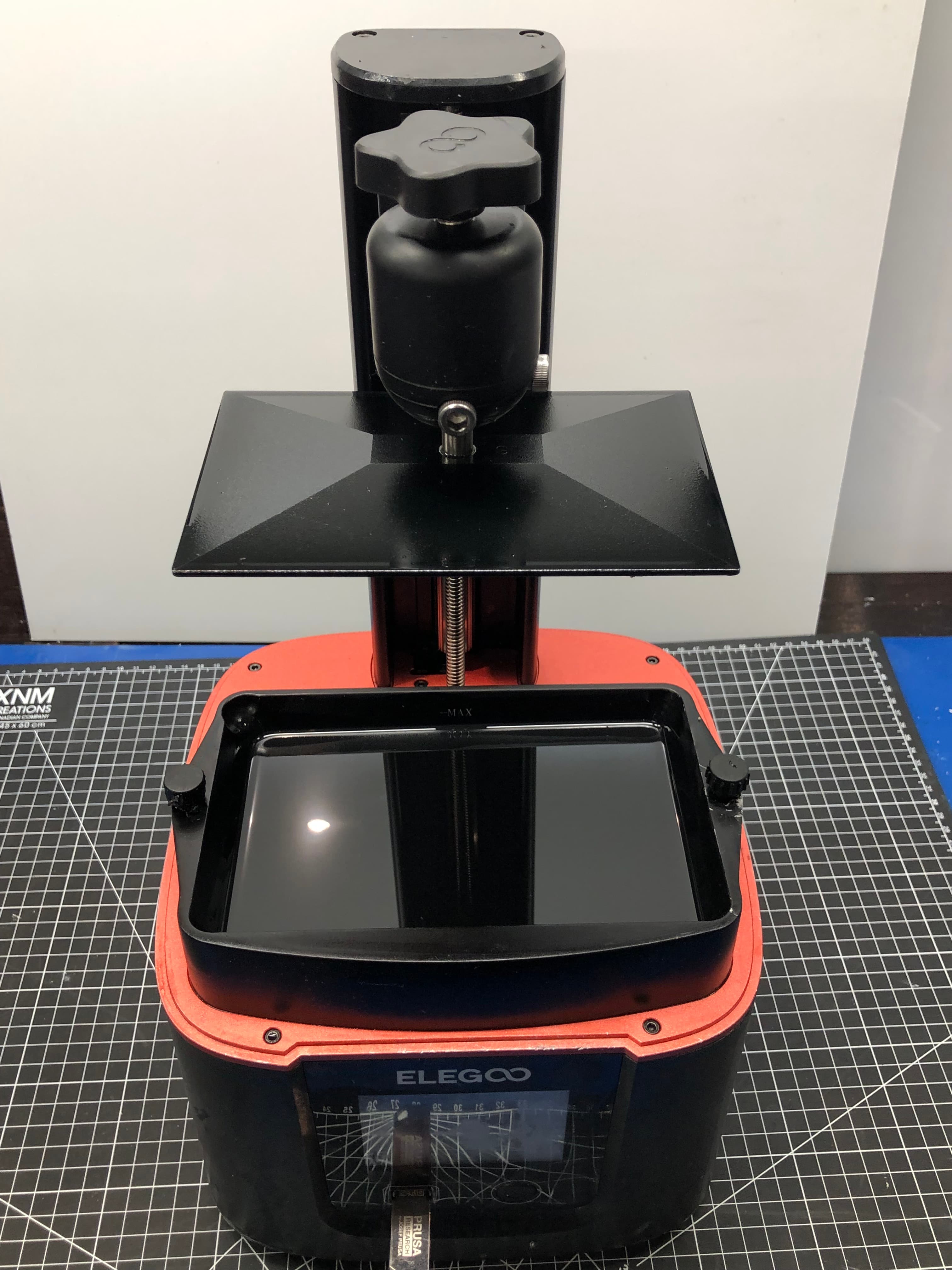 ELEGOO Mars 3 3D Printer 227x227x438.5mm Pre-Owned - Thumbnail 6