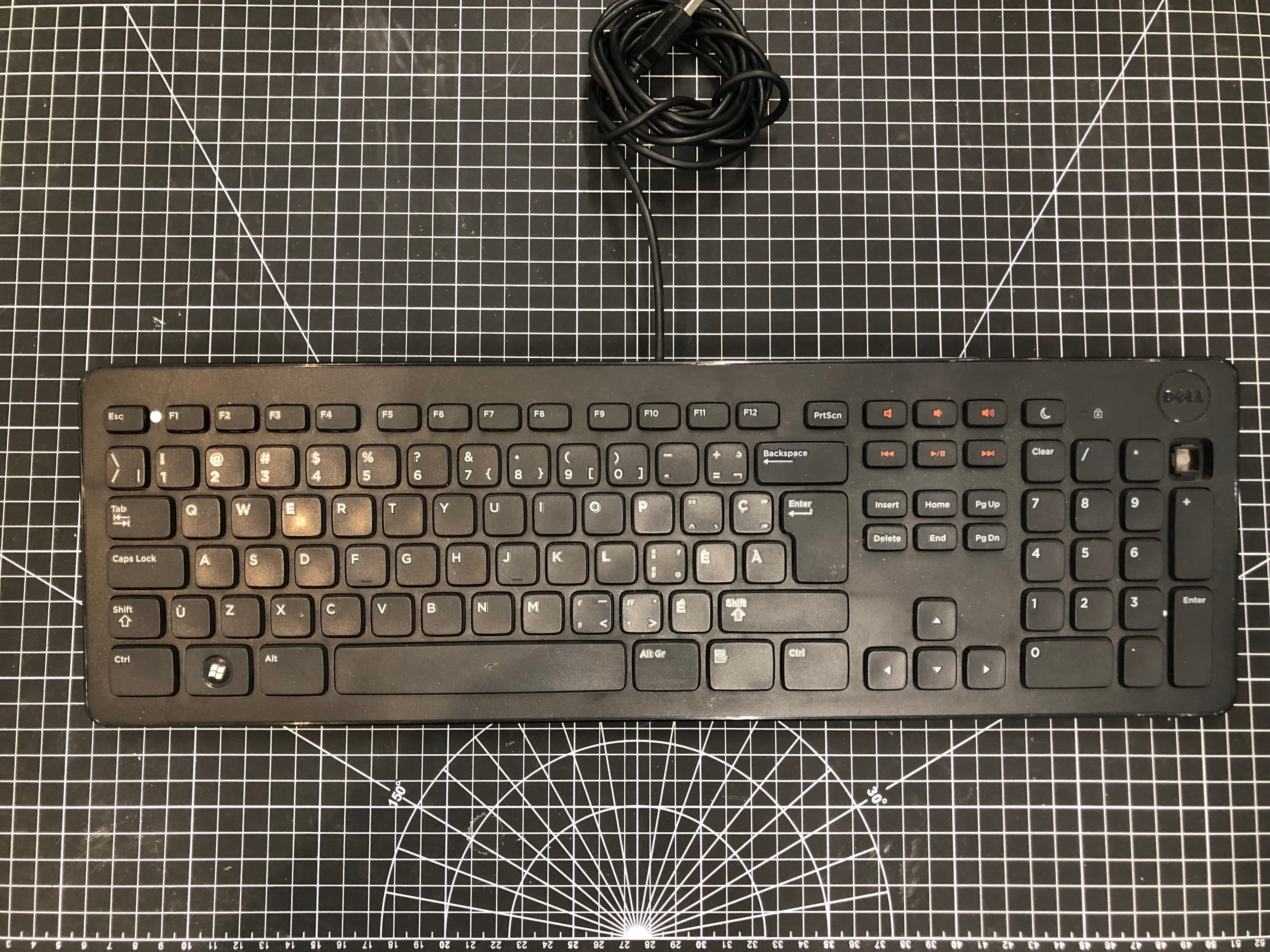 Dell KB213p Wired Keyboard USB Black Pre-Owned