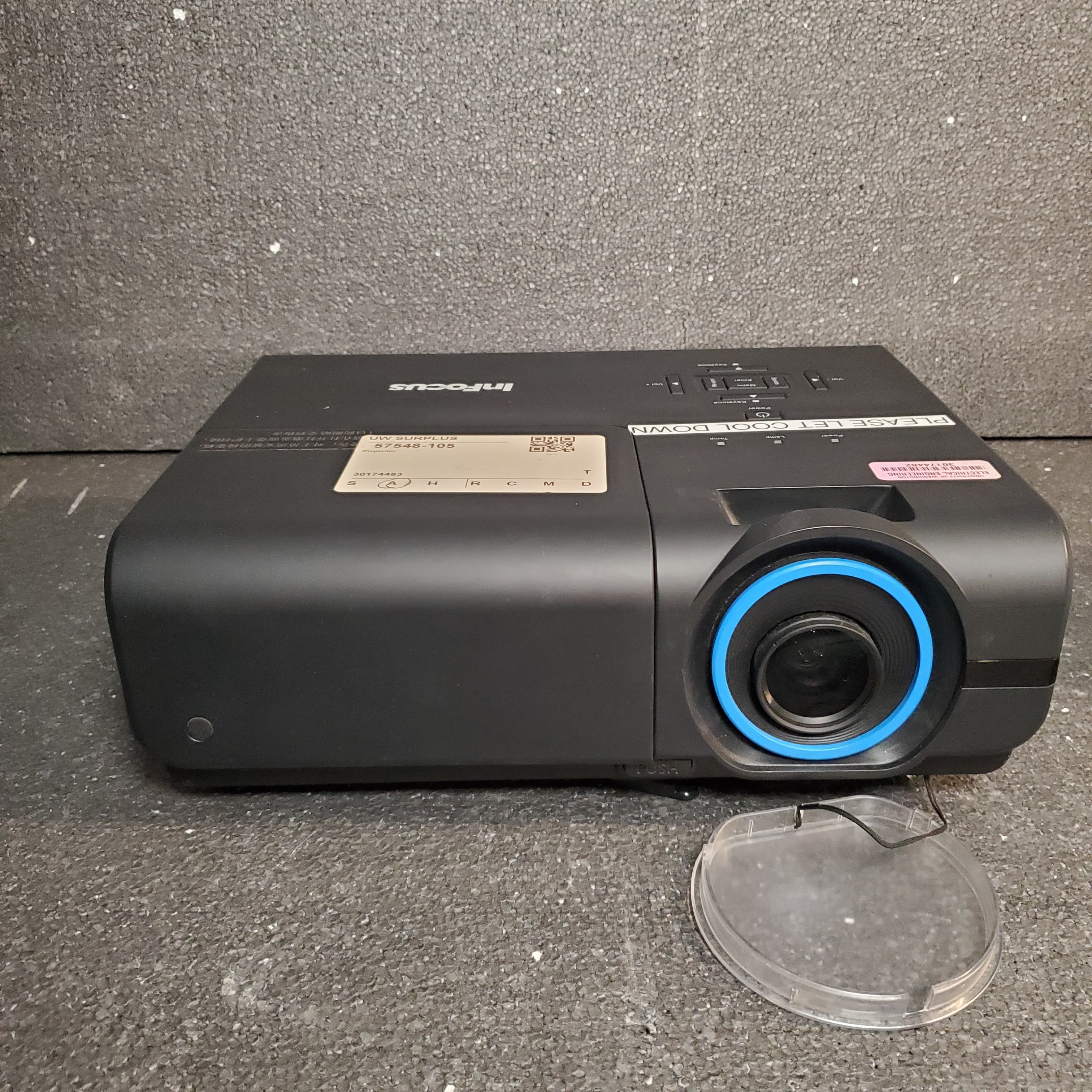 InFocus IN3134a Projector 3000 Lumens 1080p HDMI VGA Pre-Owned