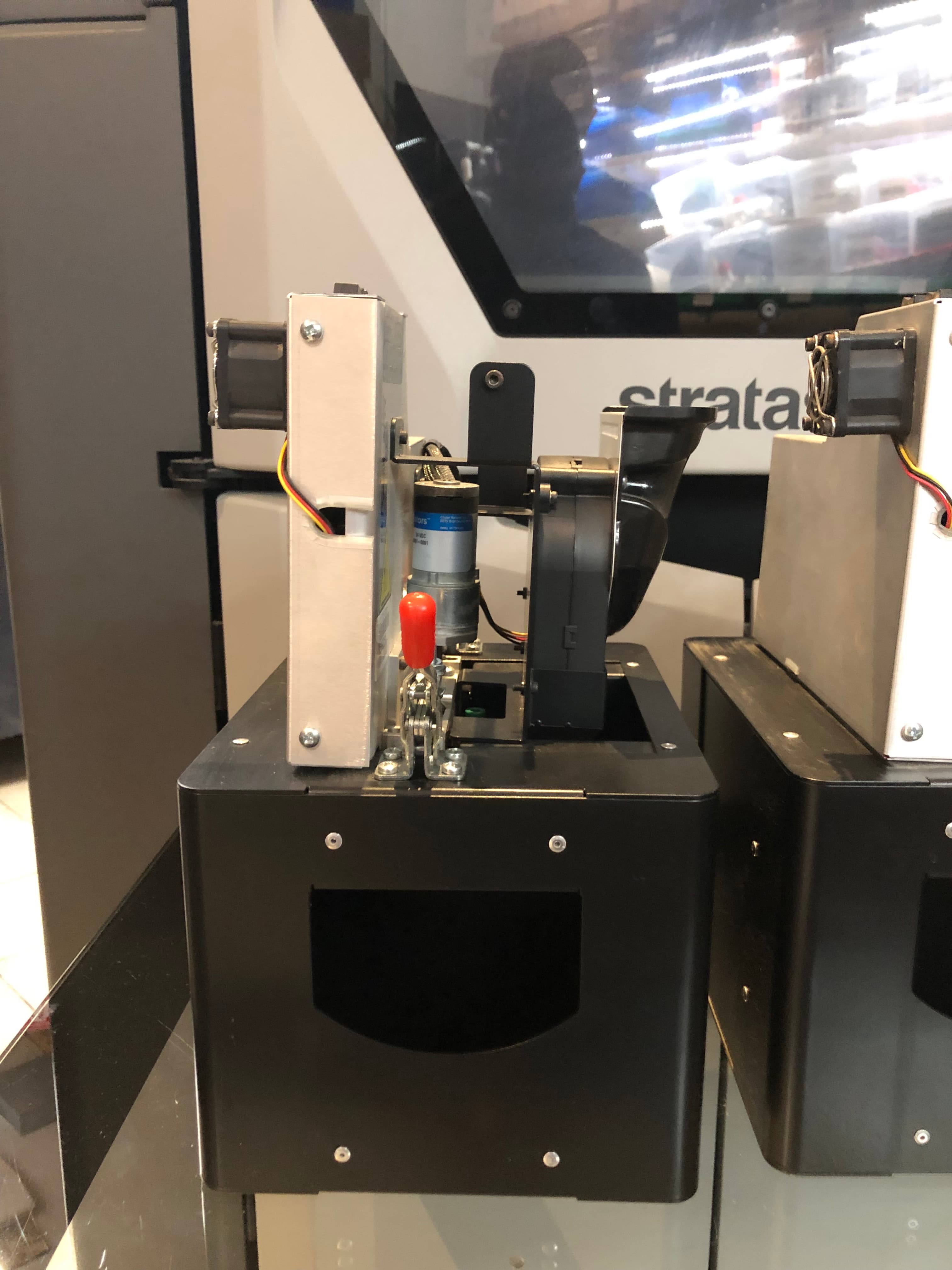 Stratasys Fortus 450mc 3D Printer Pre-Owned - Thumbnail 18