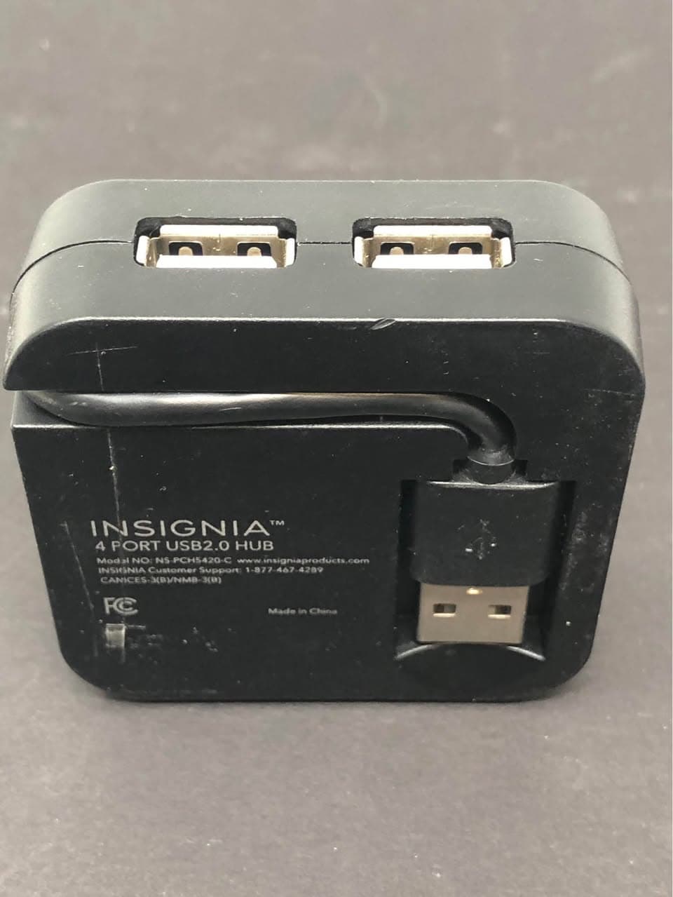 Insignia 4-Port USB 2.0 Hub Black Pre-Owned - Thumbnail 4