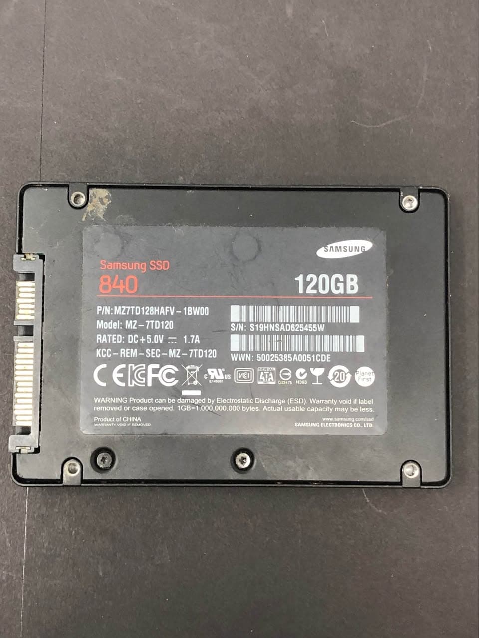 Samsung 840 SSD 120GB MZ-7TD120 Pre-Owned - Thumbnail 2