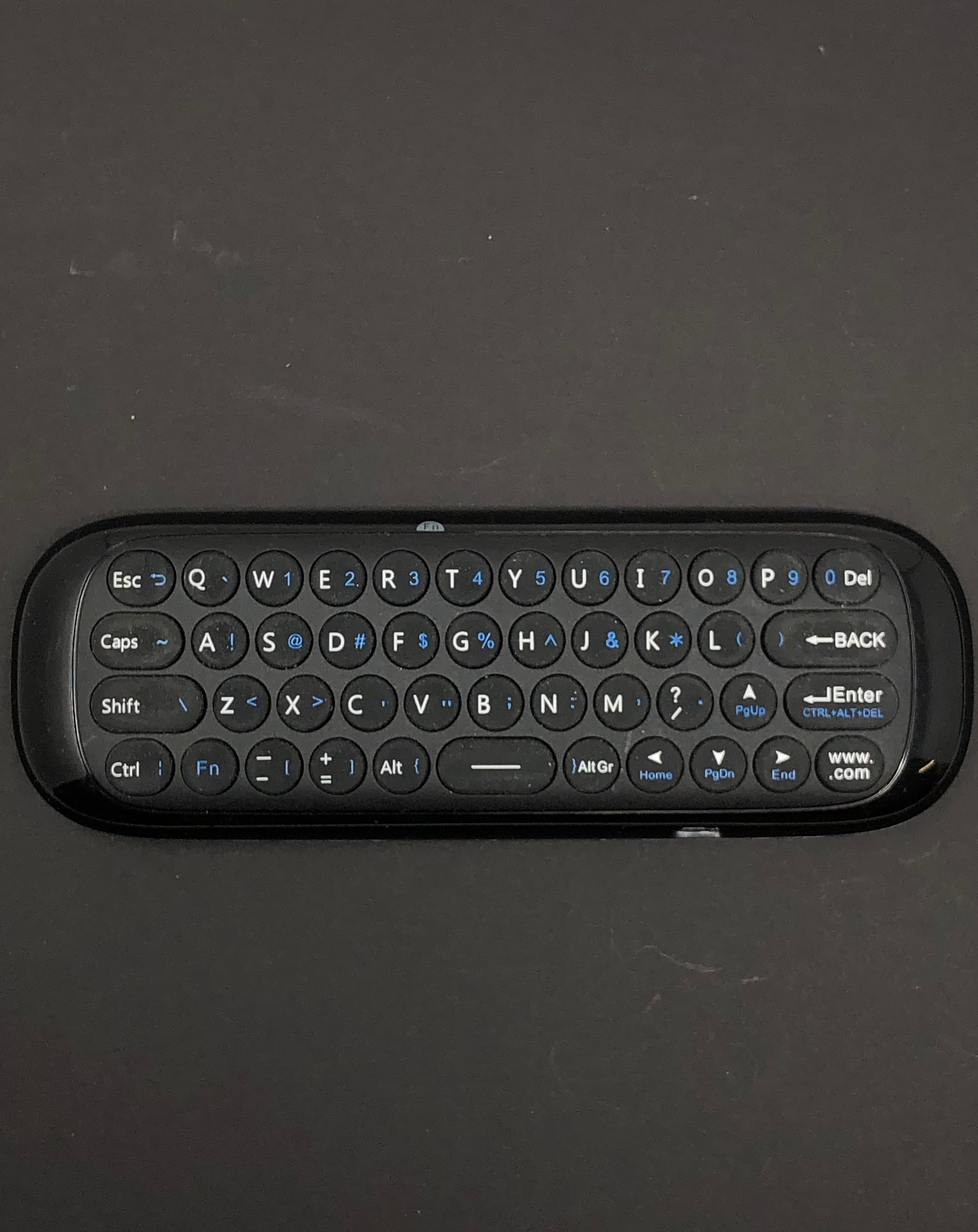 WeChip W1 Air Mouse Remote Keyboard 2.4GHz Wireless Pre-Owned - Thumbnail 2