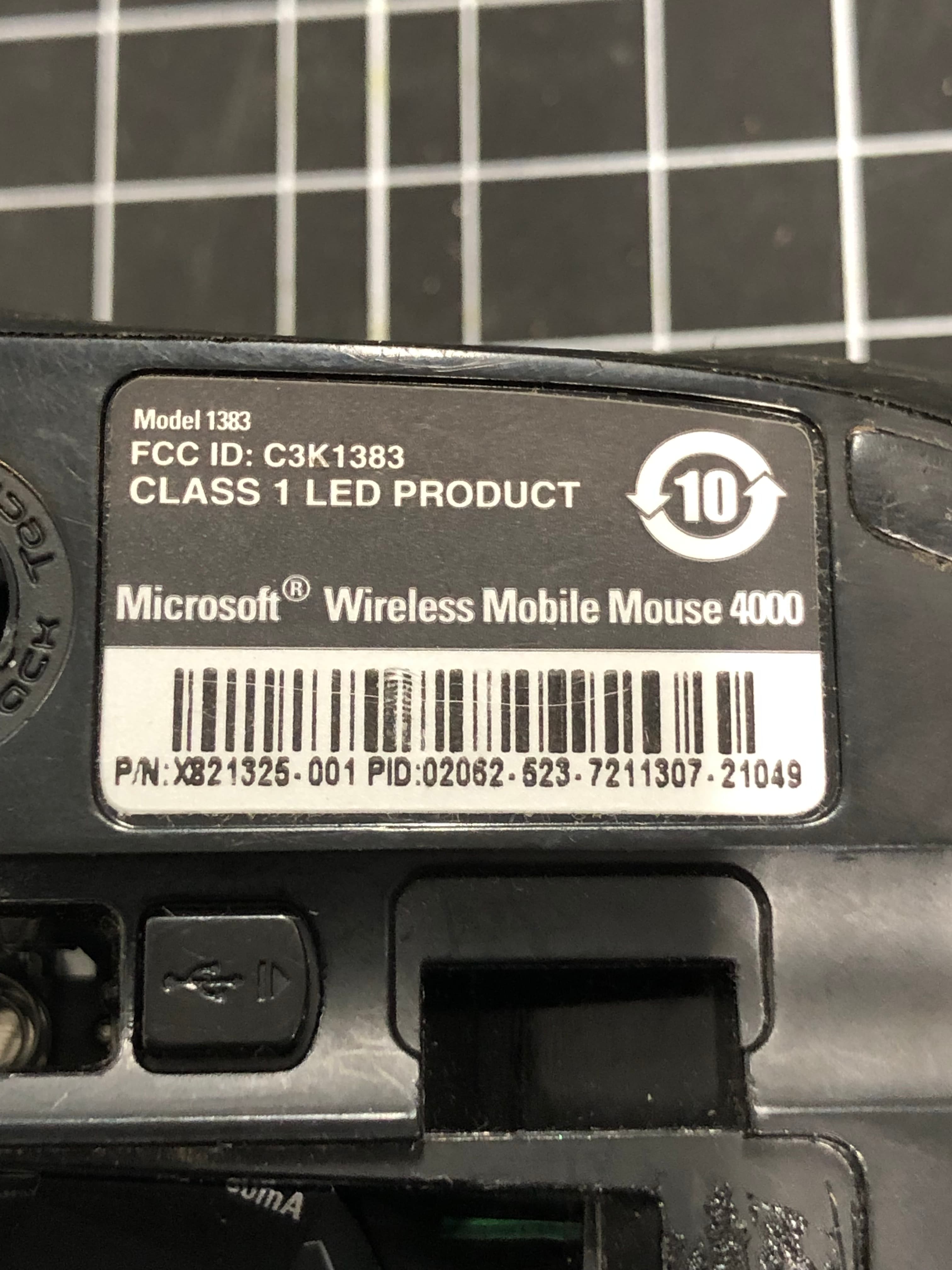 Microsoft Wireless Mobile Mouse 4000 Black Pre-Owned - Thumbnail 2