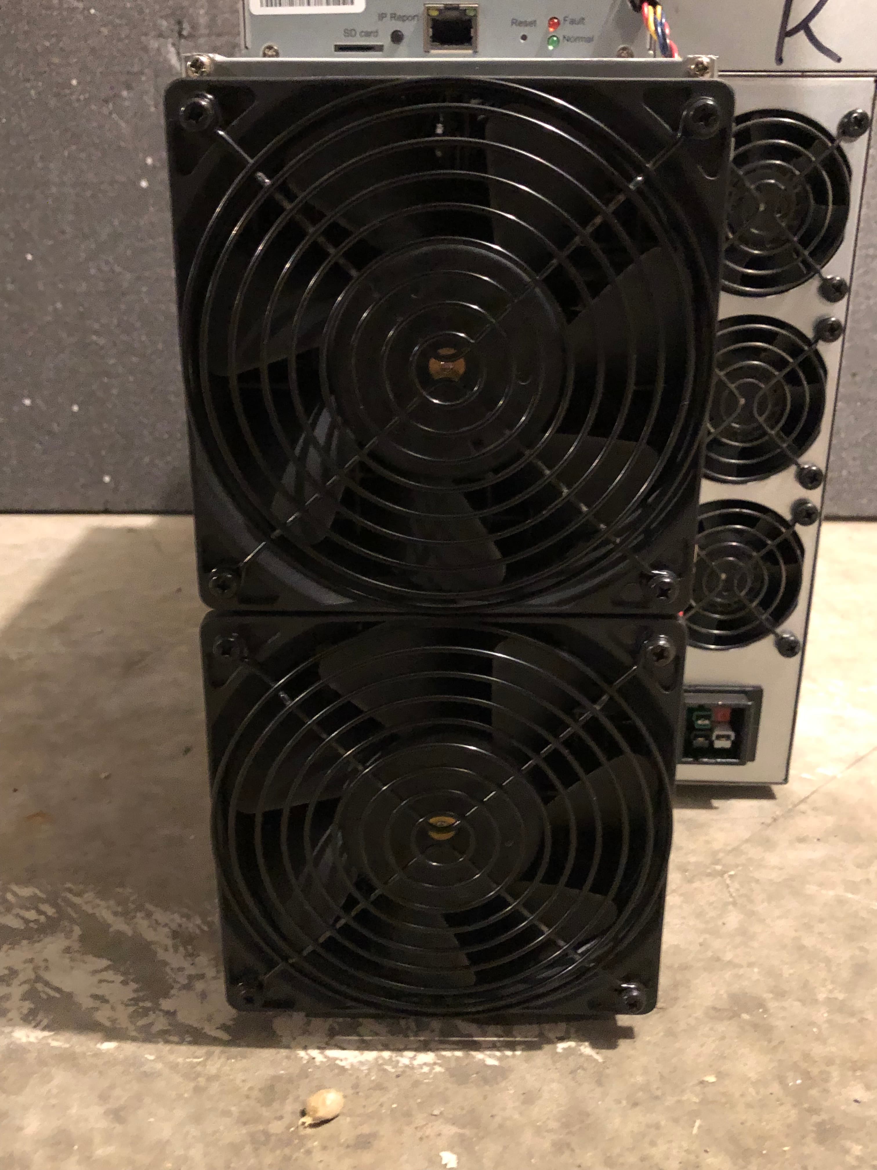 Antminer KS5 21T Crypto Miner Pre-Owned - Thumbnail 5