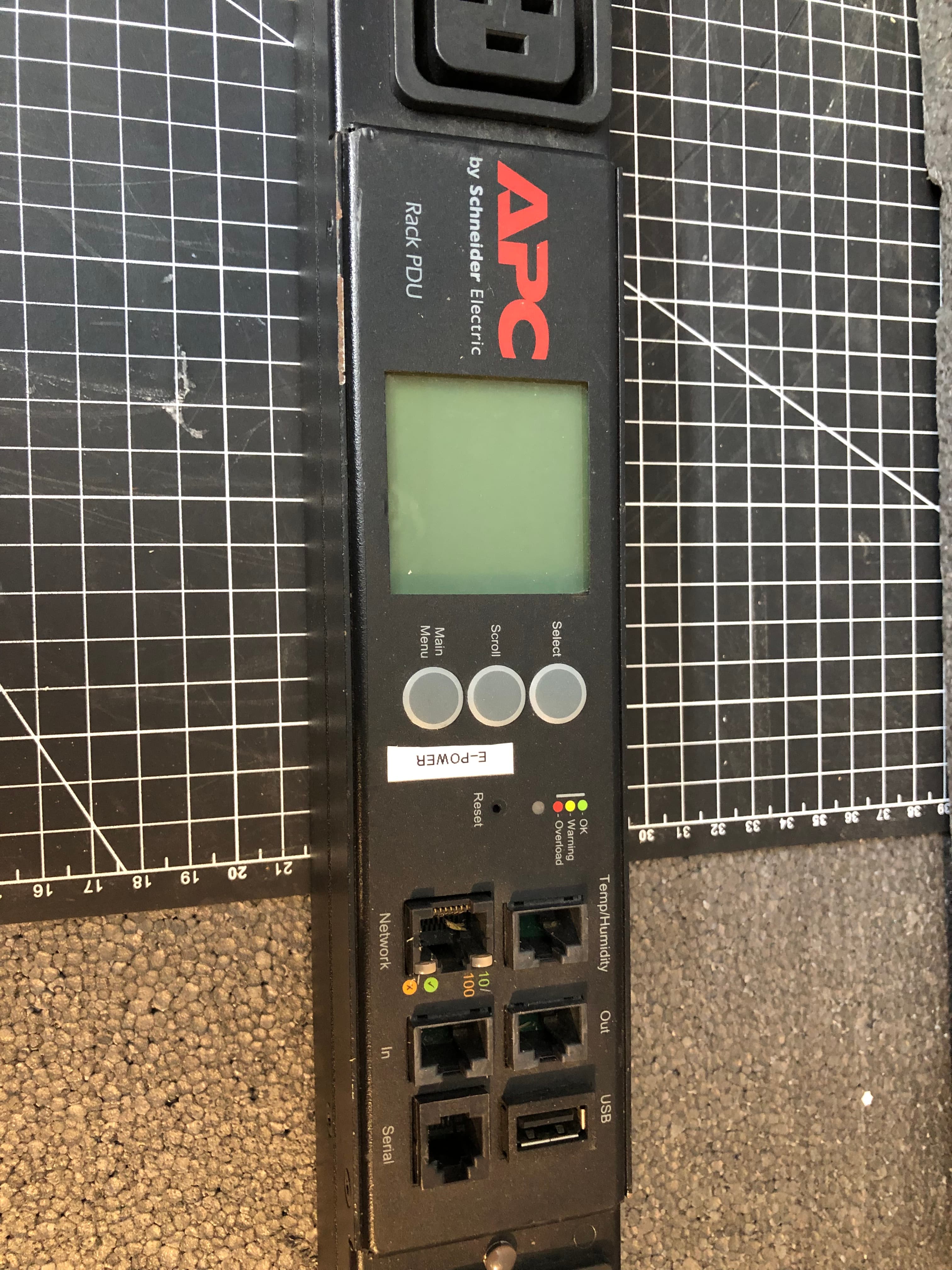 APC AP8941 Switched Rack PDU 24A 200-240V Pre-Owned - Thumbnail 6