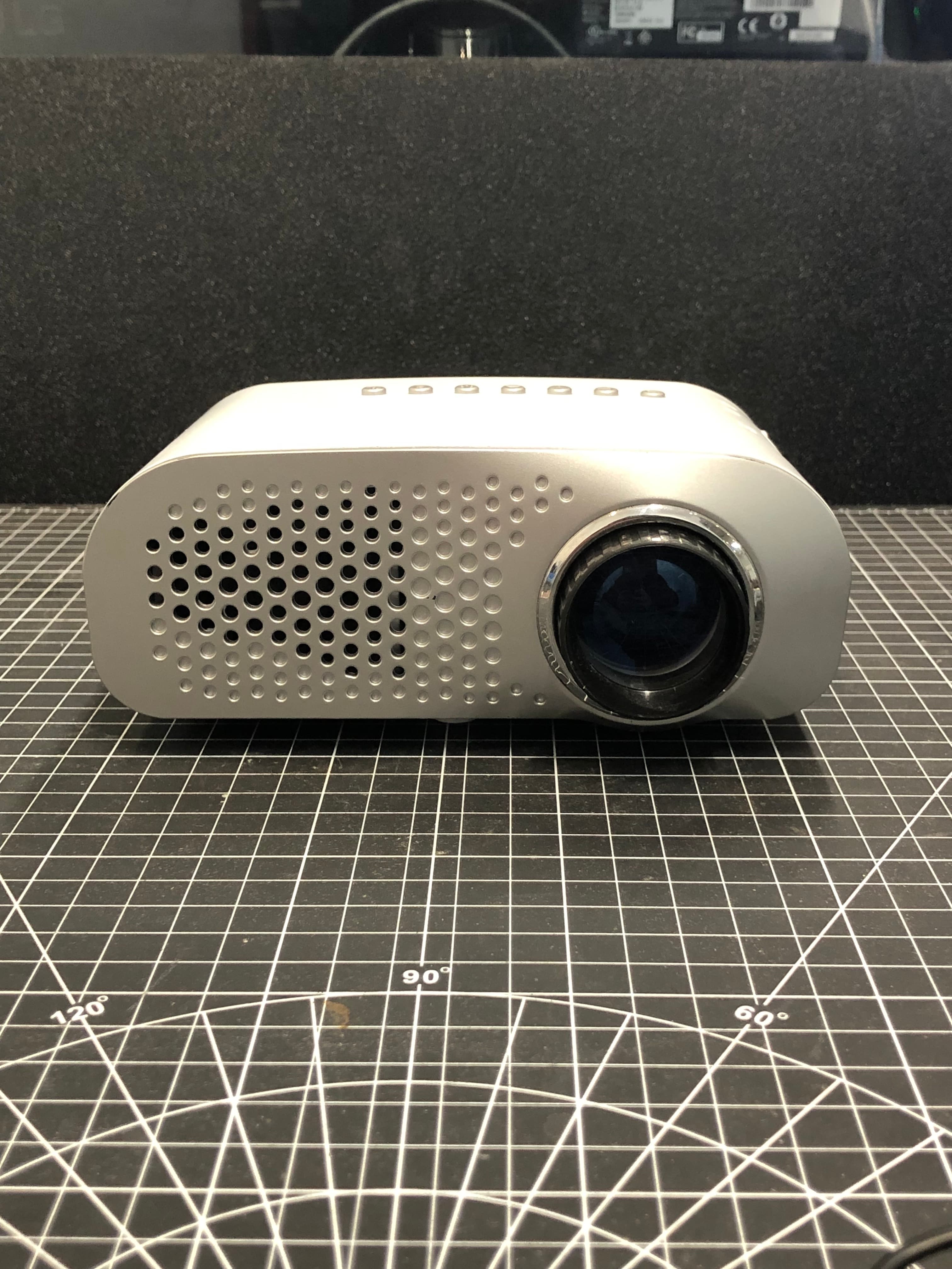 Simplebeamer GP802A LED Projector Pre-Owned