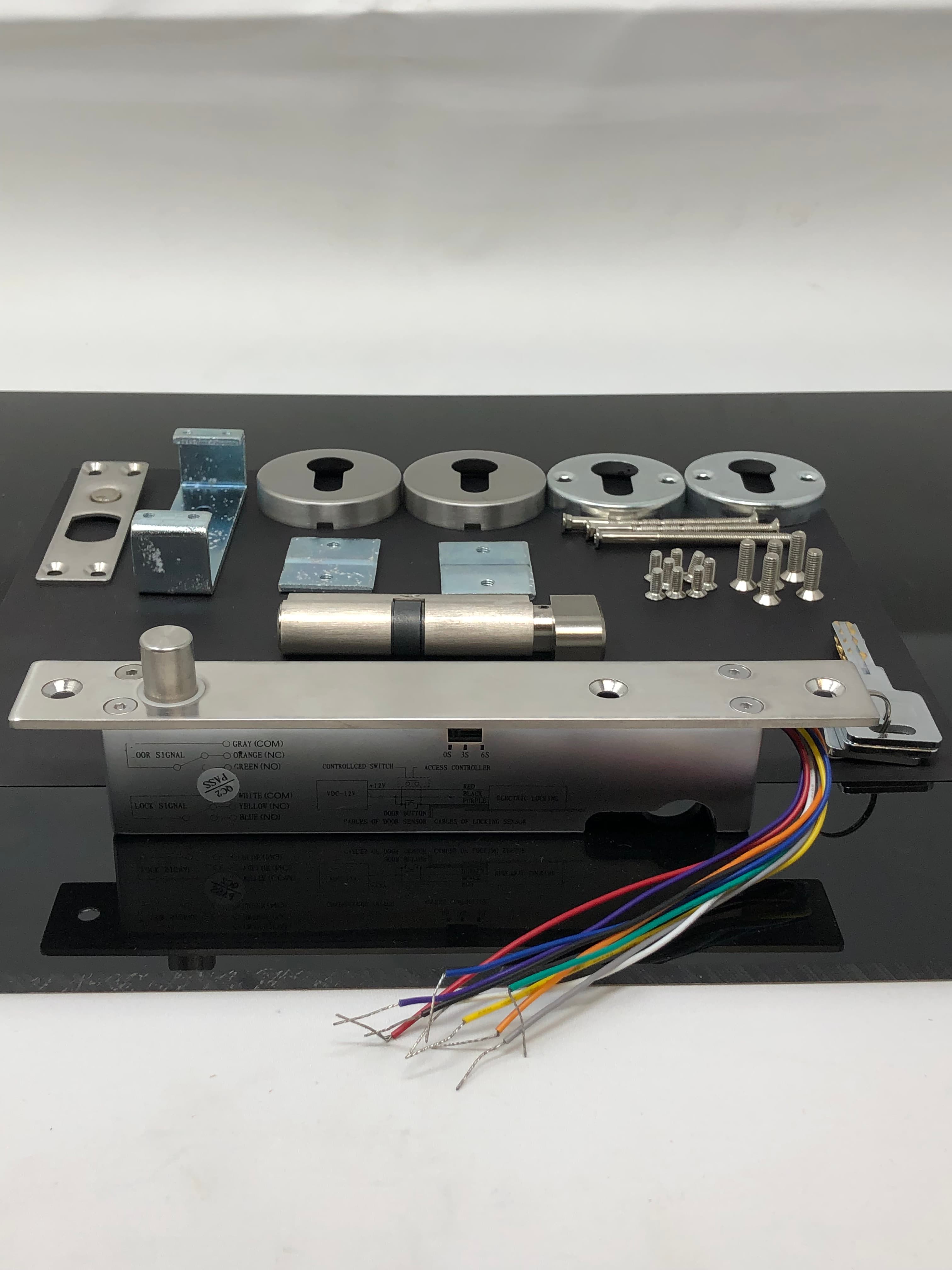 VI-809ST Electric Bolt Lock with Cylinder - New, Secure Entry System - Thumbnail 3