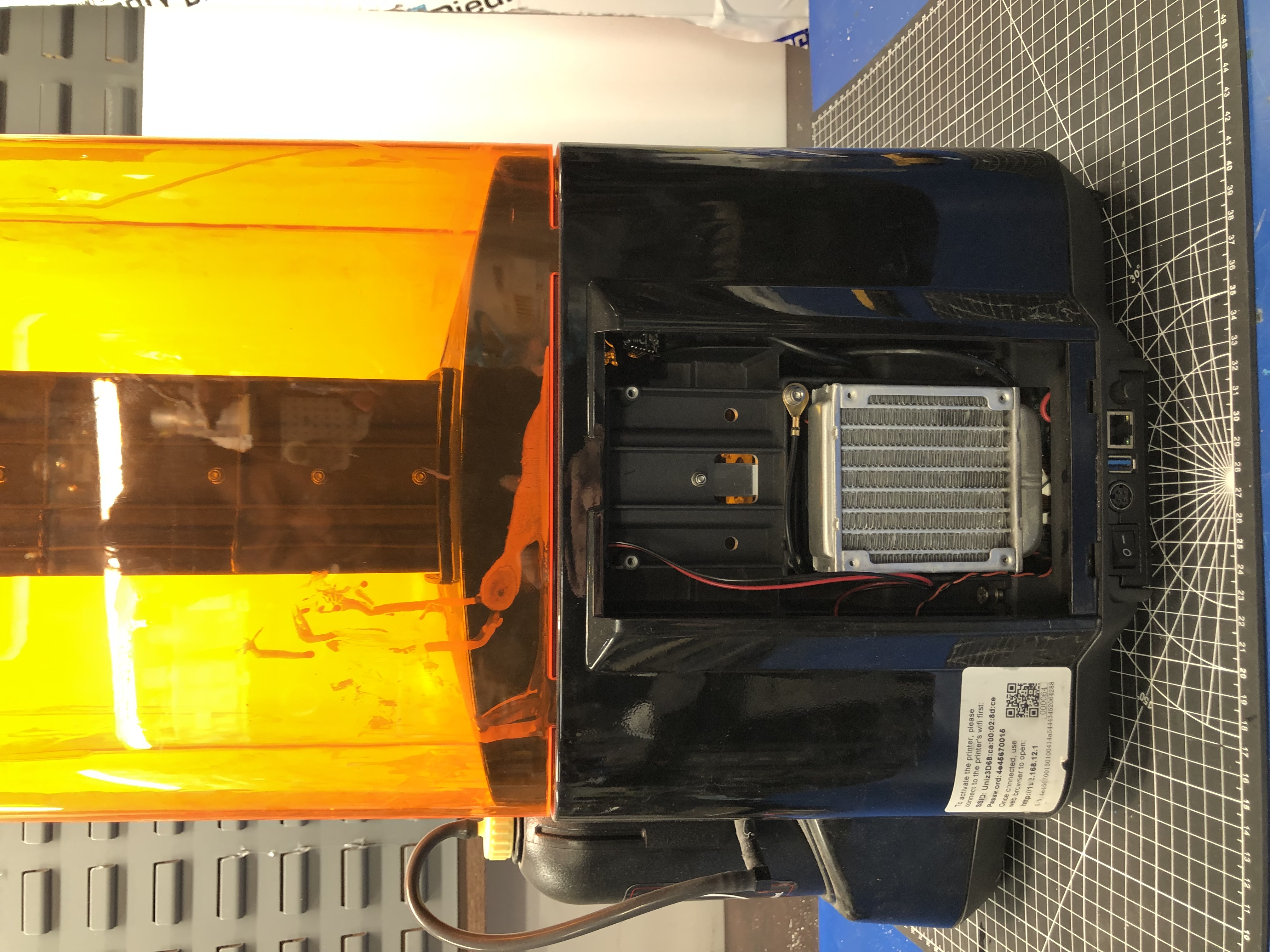 Uniz Slash LCD Resin 3D Printer Pre-Owned — image 9