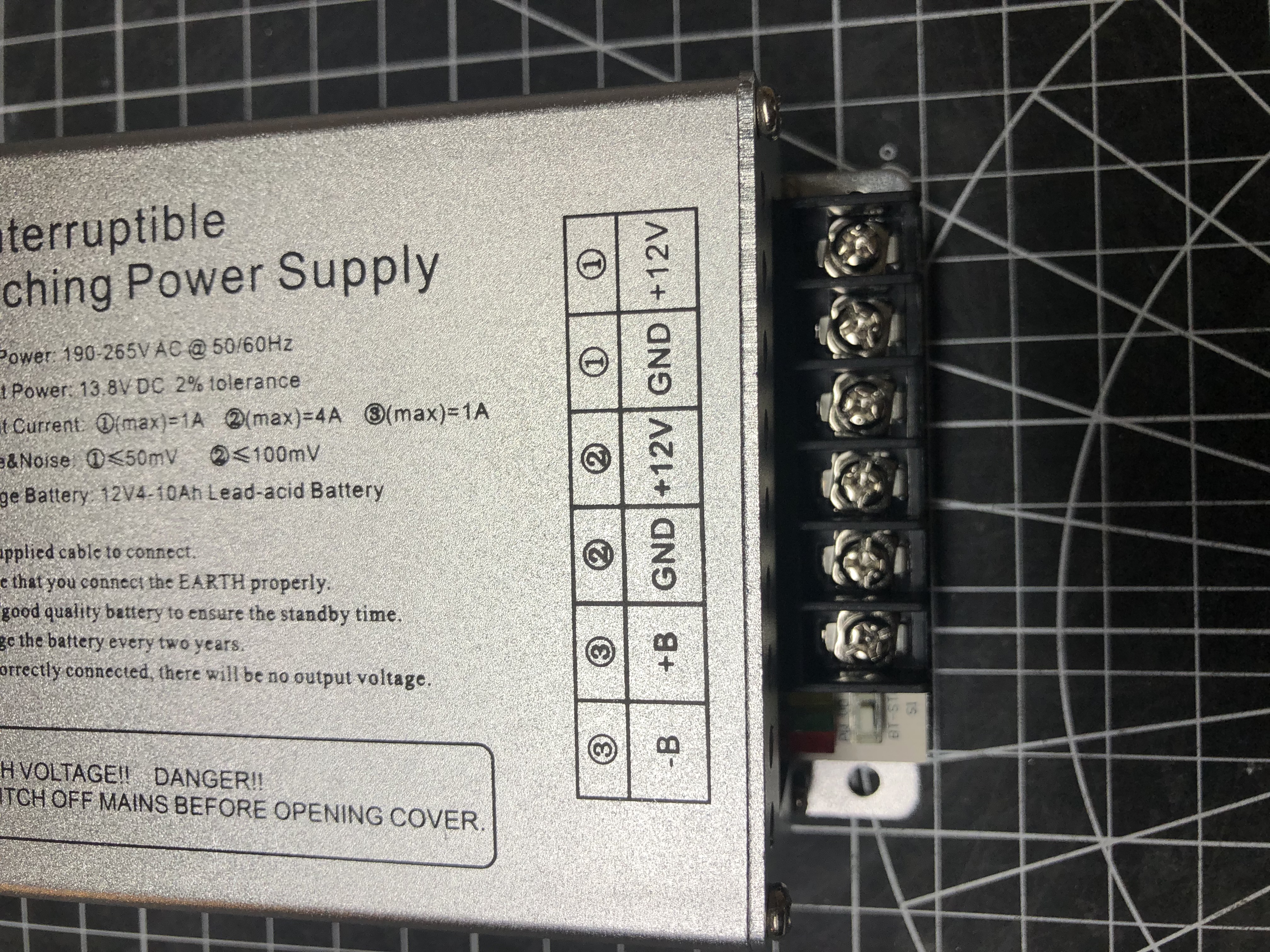 12V 5A Uninterruptible Power Supply - New, Compact Global Use - Thumbnail 2