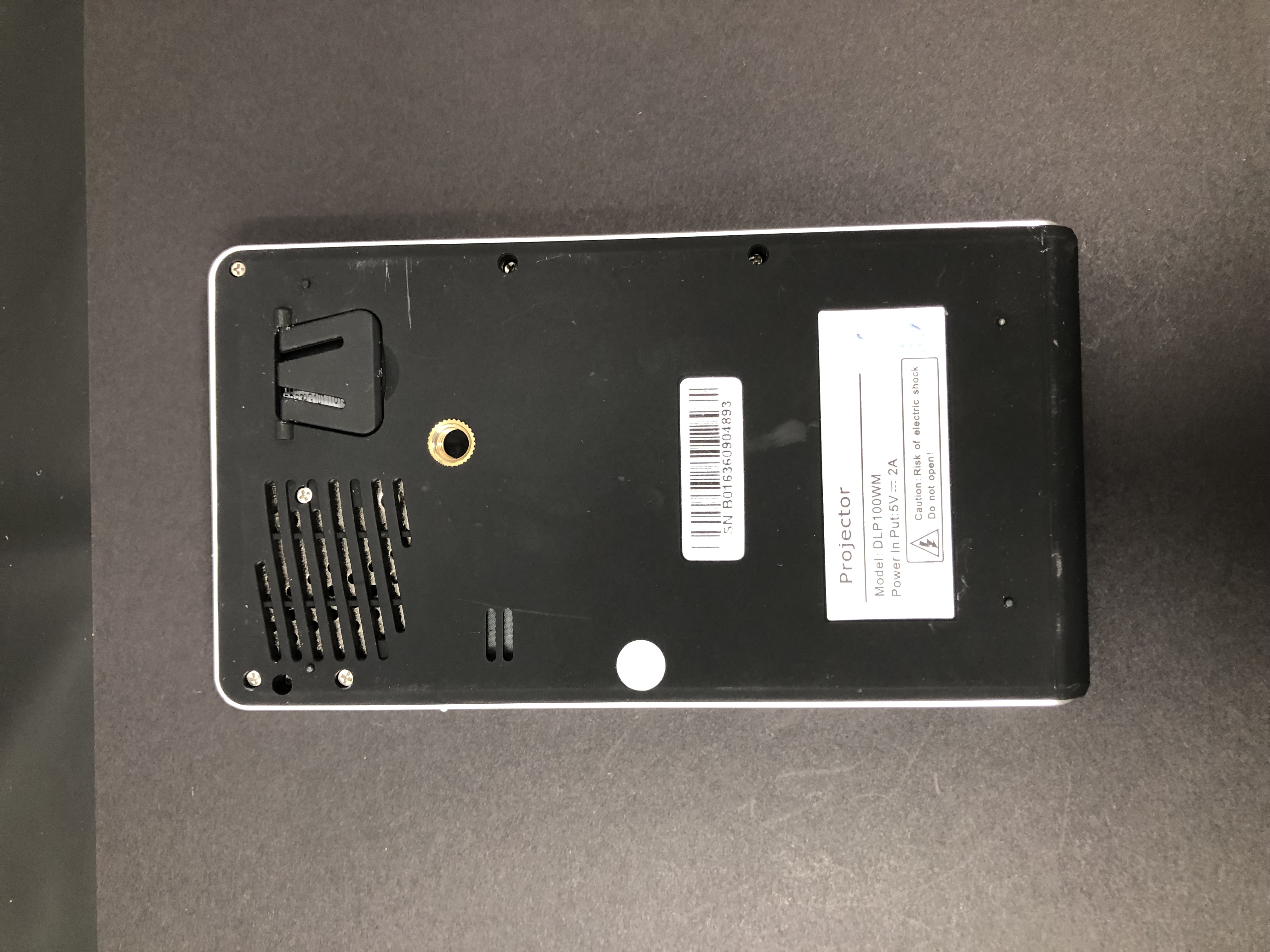 DLP100WM Portable DLP Projector Pre-Owned — image 3