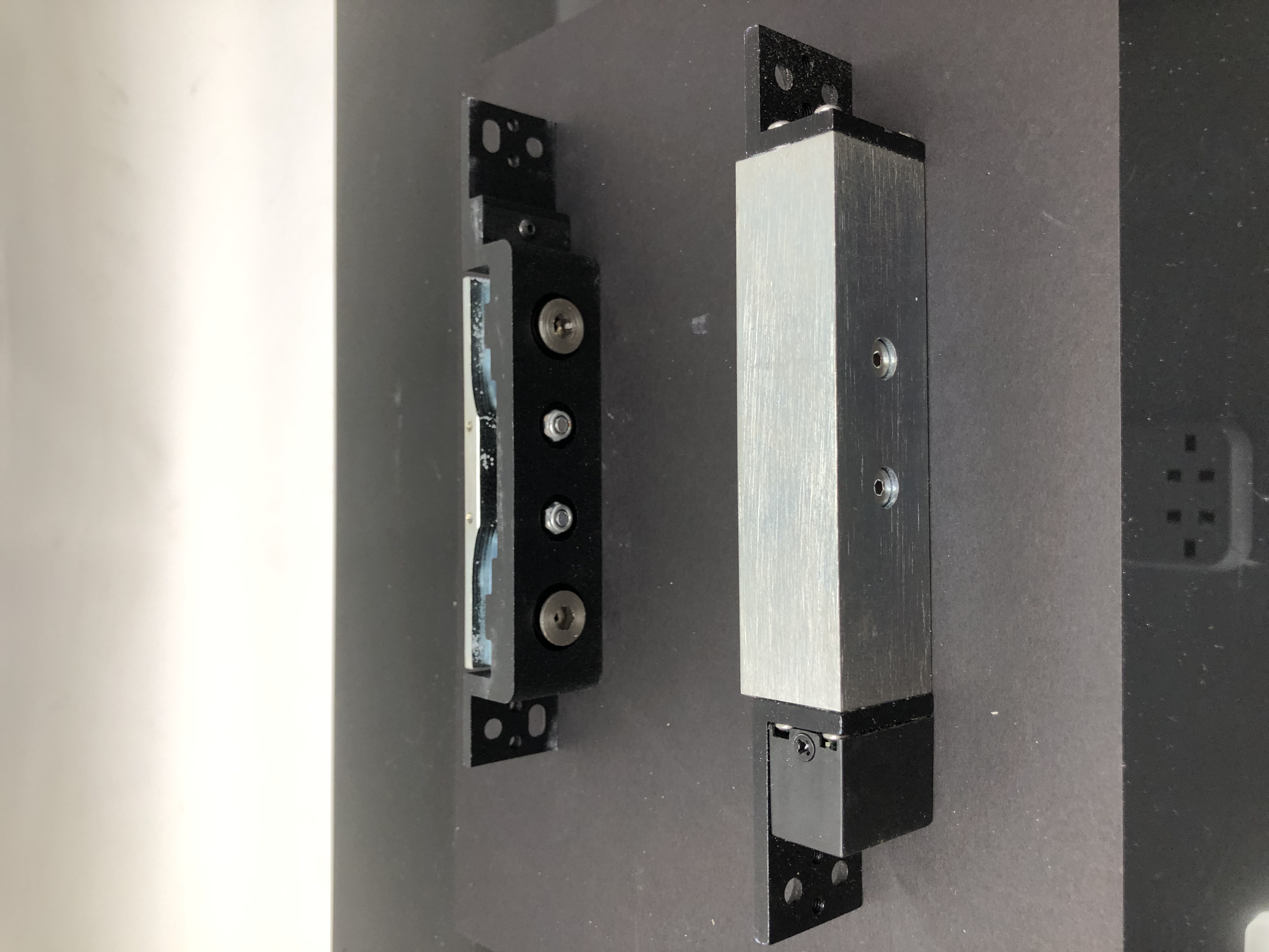 VI-1200A Shear Lock 1200KG/2600Lbs - New in Box, Secure Entry System — image 8